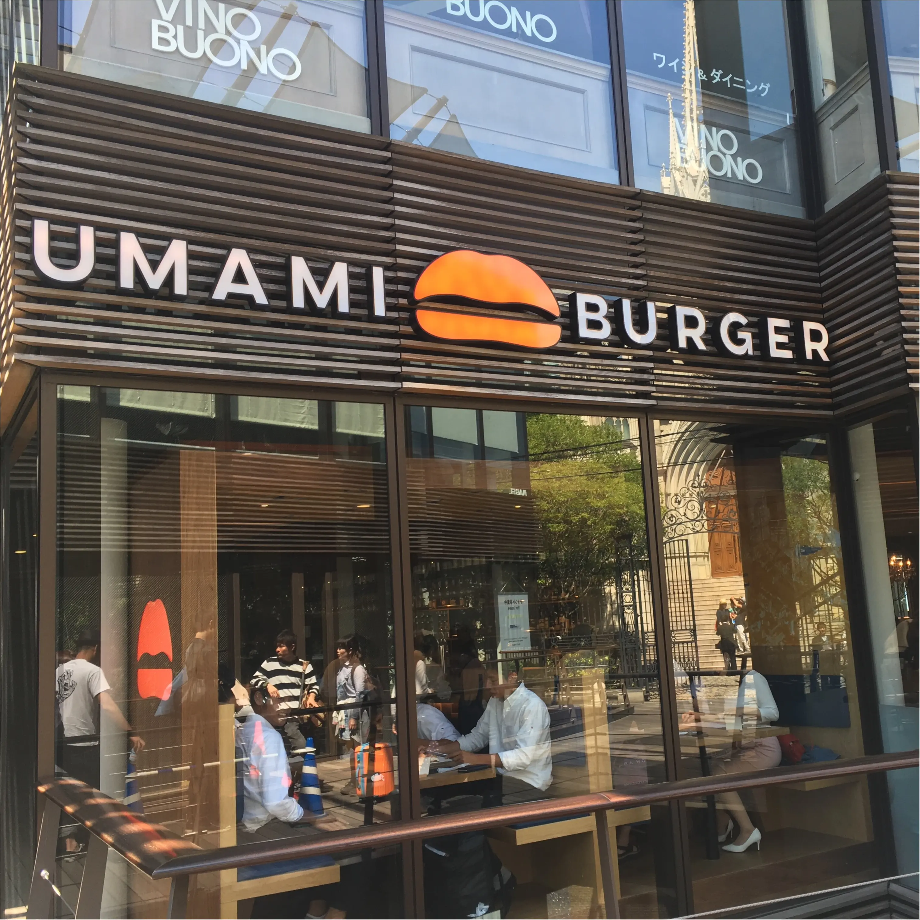 LA発の人気店「UMAMI BURGER」で日本限定の●●●●バーガー食べてきました!!混雑状況は?予約は?テイクアウトは?_1