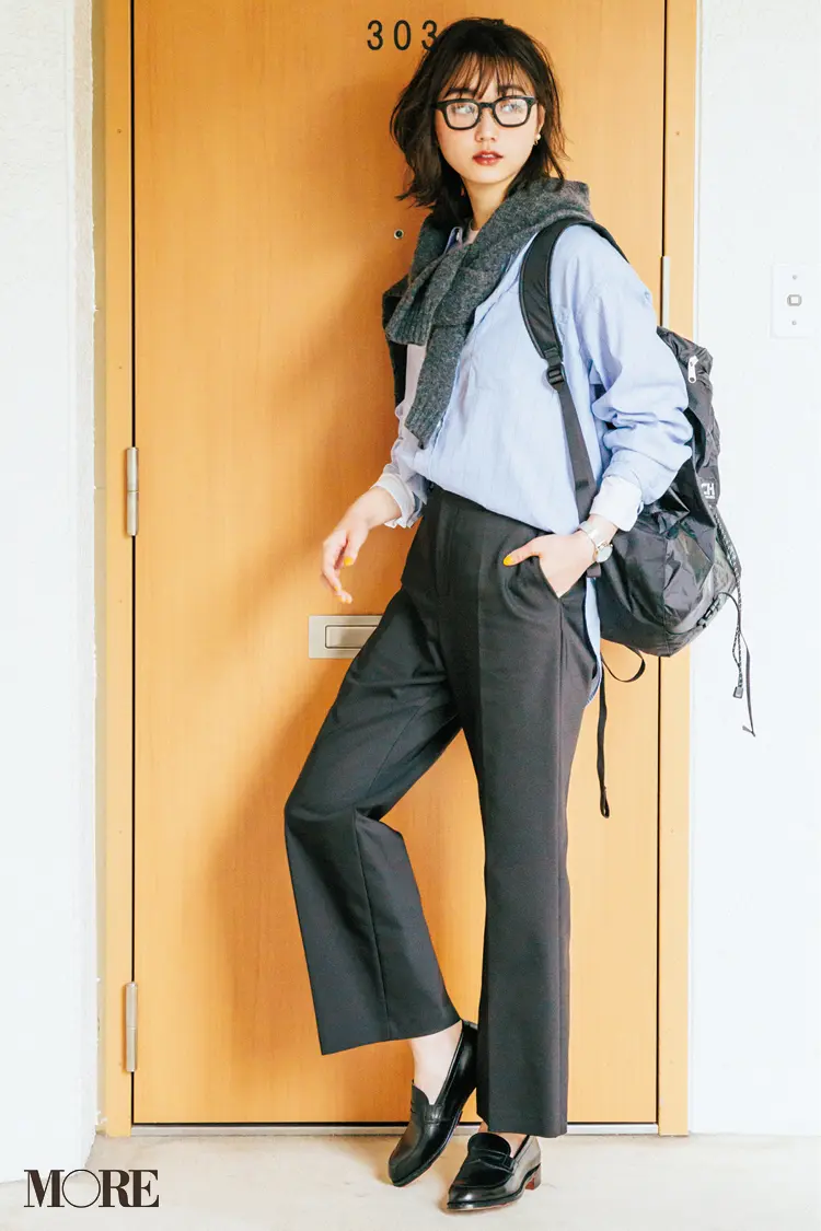 ドレスパンツってなんだ? 正解はフラット靴でも美脚見え!なボトムなのです_5