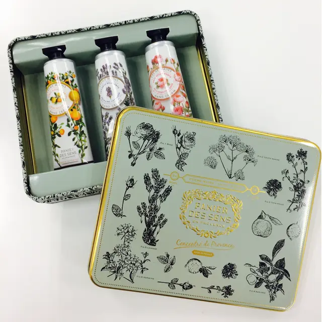 華やかな香りのハンドクリームセット登場☆ 気分で選ぶ? ギフトにする?_1