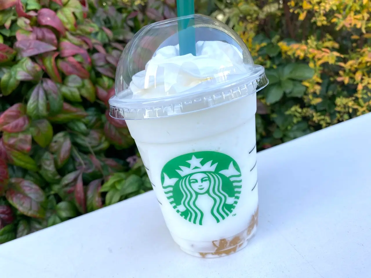【スタバ】できるの今だけ!SNSで大絶賛のカスタム《雪見だいふく風フラペチーノ》が超絶美味しい♡_4