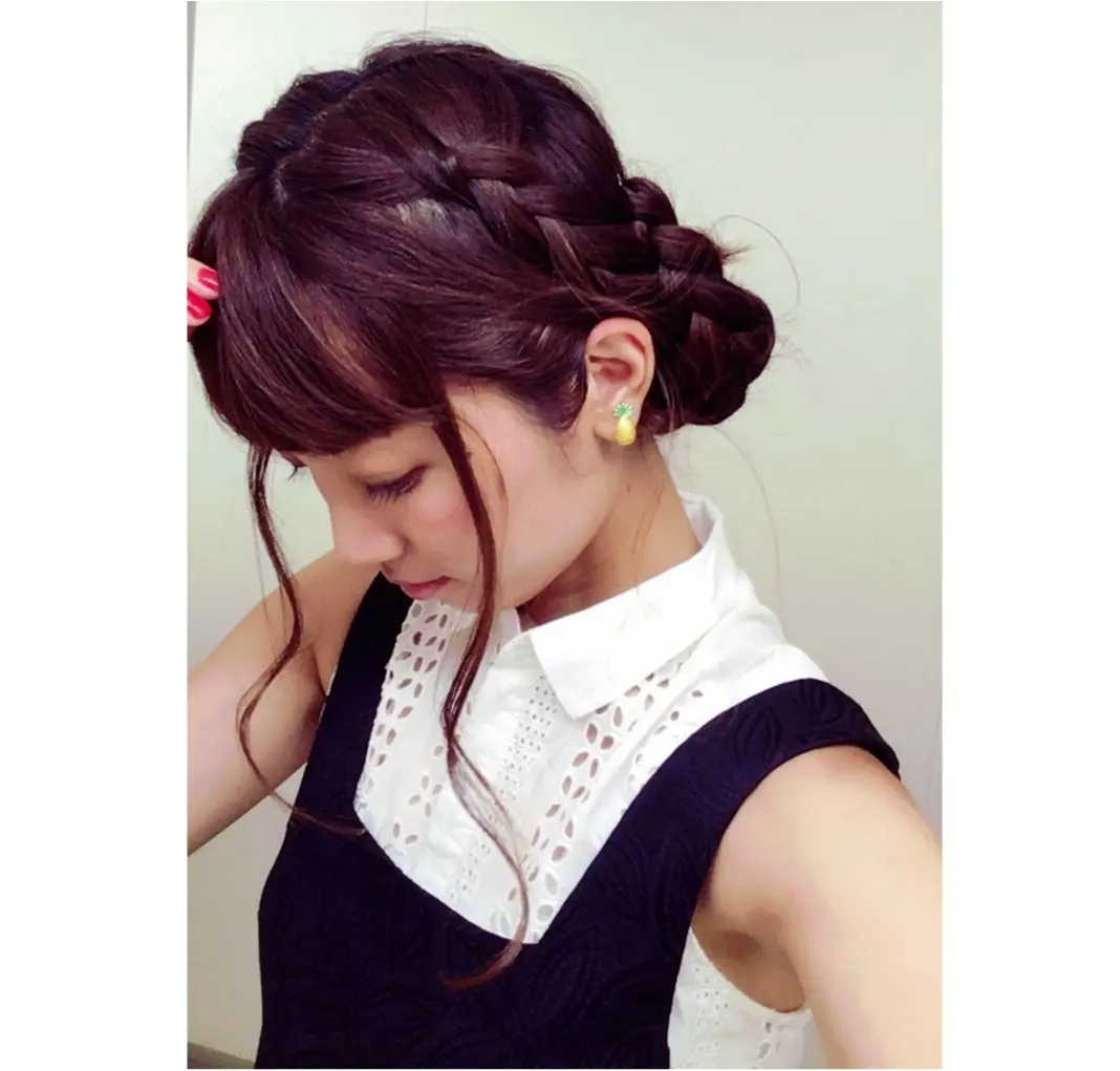 ▶▶スニーカーでもかわいくキメたい!!流行りの《白スニーカー》で夏を足元からさわやかに☺︎_3