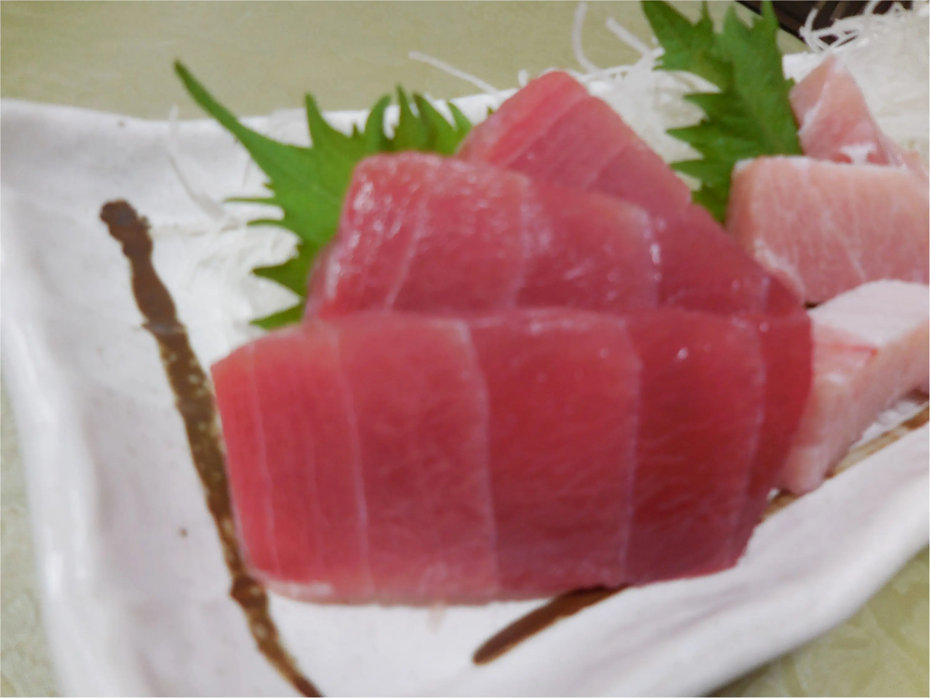 みさきまぐろきっぷにはのっていない、でもひときわ大行列なのは【まるいち食堂】_4