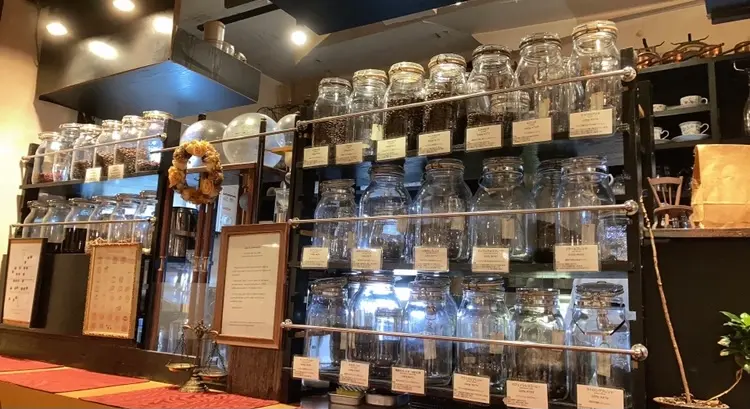 一六珈琲店の店内