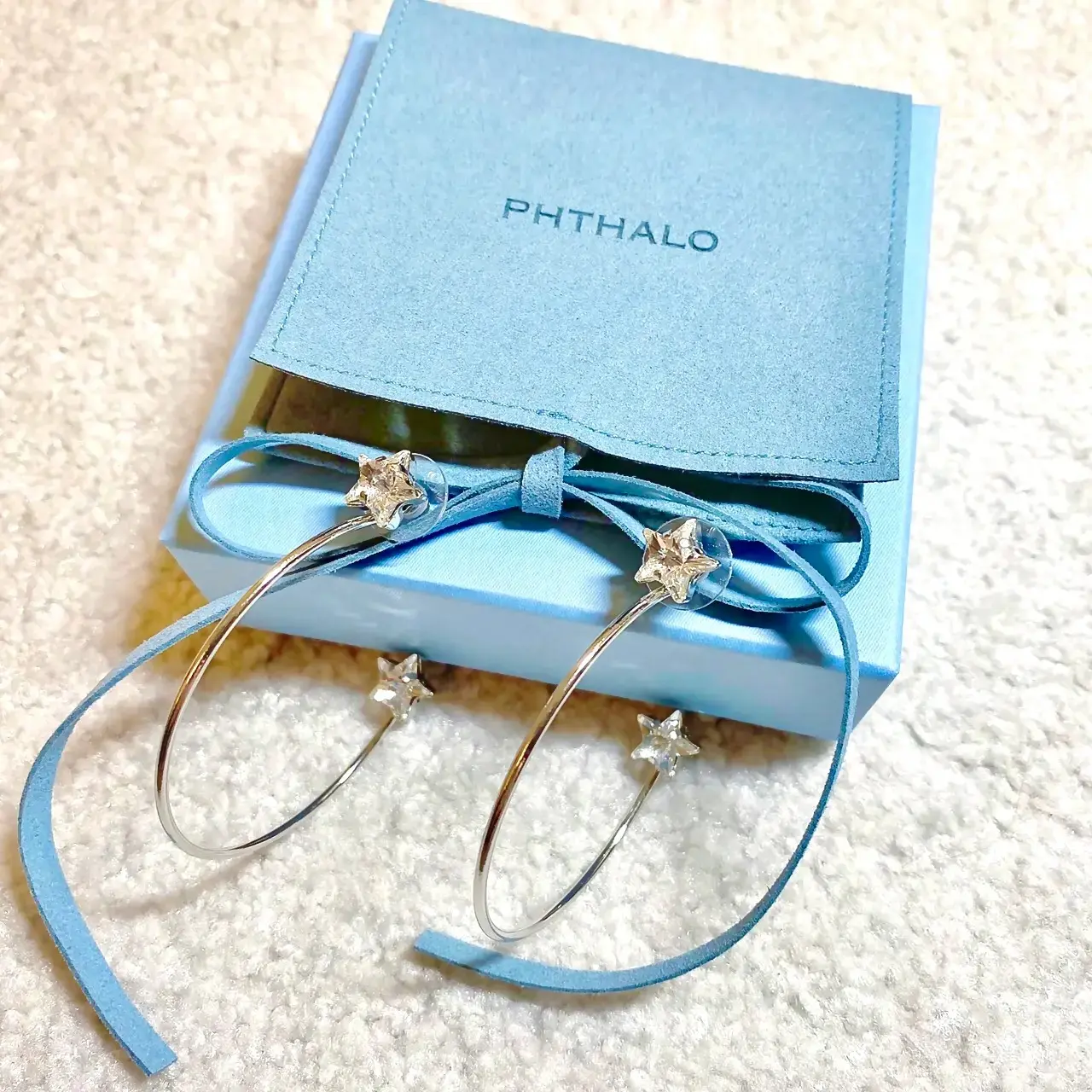『PHTHALO(フタロ)』のピアス