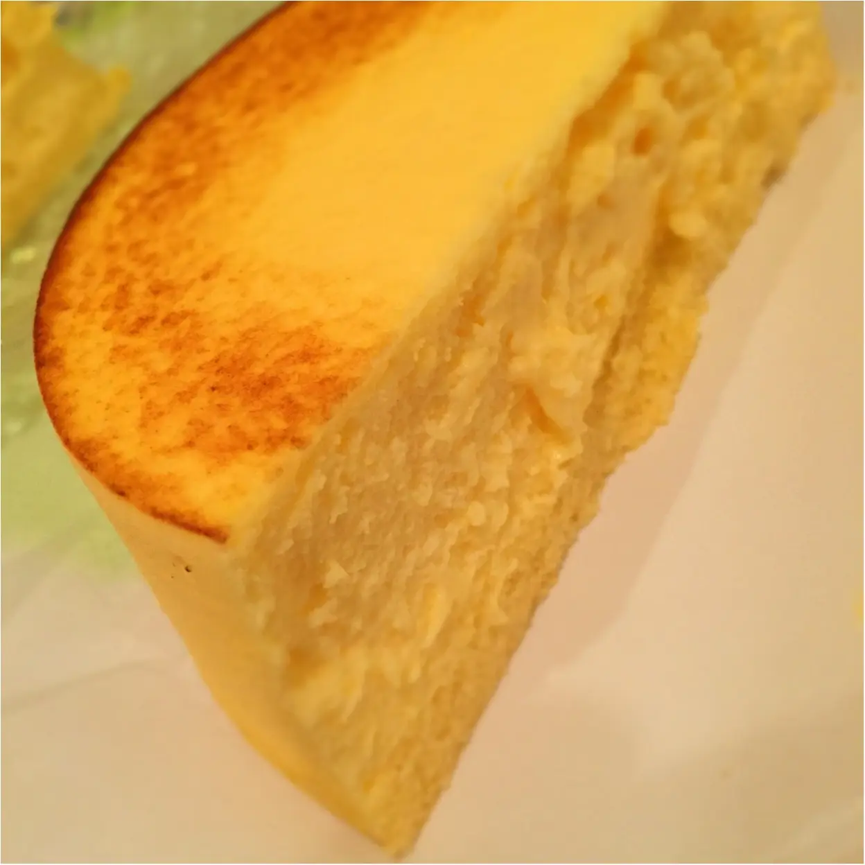 口の中でふわっととろける幸せの味♡コンディトライ神戸の《半熟チーズケーキ》_5