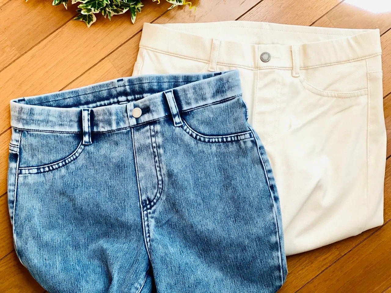 【ユニクロ】衝撃的破格!あの至上最高傑作★神レギパンが《1,290円+税》イロチ買い必至♡_1