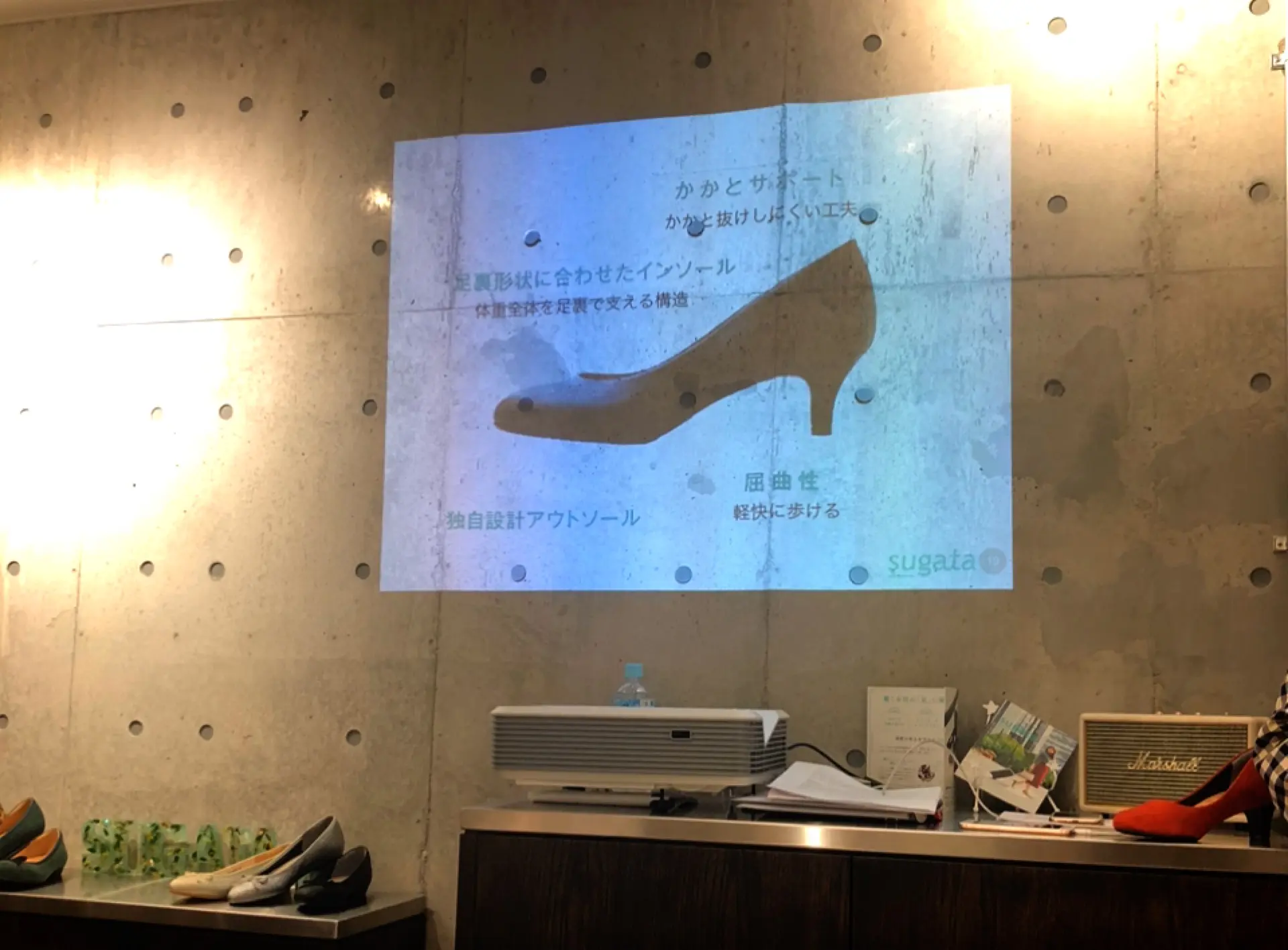 【sugata】自信をくれるパンプスは絶対コレ!No moreかかと抜け!おしゃれなデザイン×歩きやすさ◎_5
