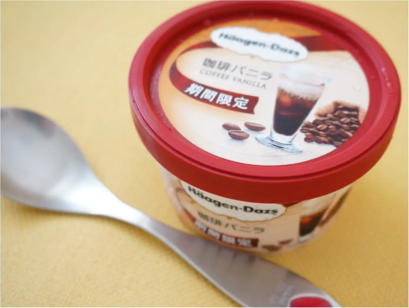 《7/26発売!》驚異の満足度92%!待望の復活❤️ハーゲンダッツ【珈琲バニラ】を食べてみた★_1