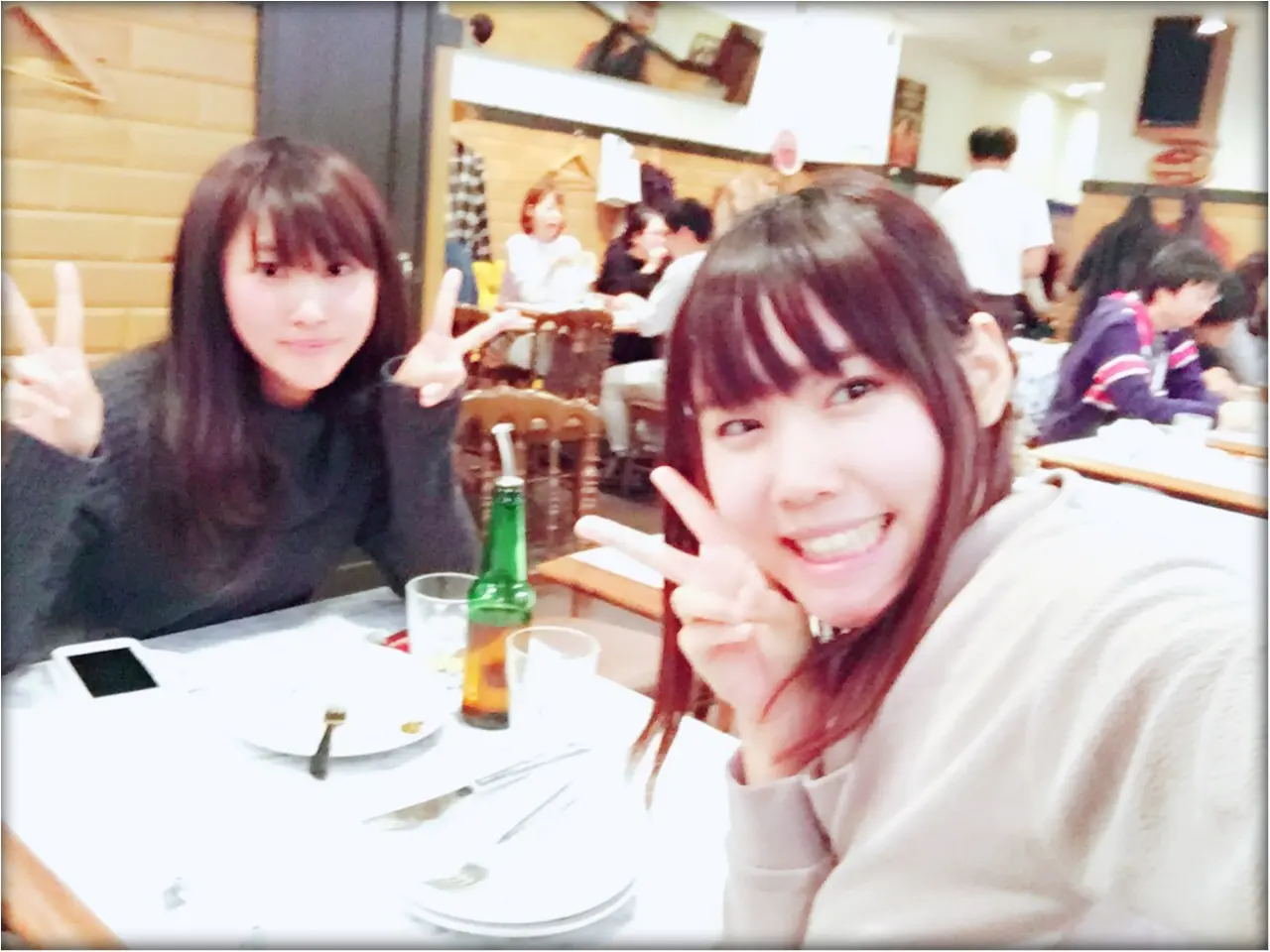 …ஐ 【本日の女子会コーデはこれだ♥️】モアハピ部みそちゃんとイタリアンランチ女子会レポ⌒♡。. ஐ¨_1