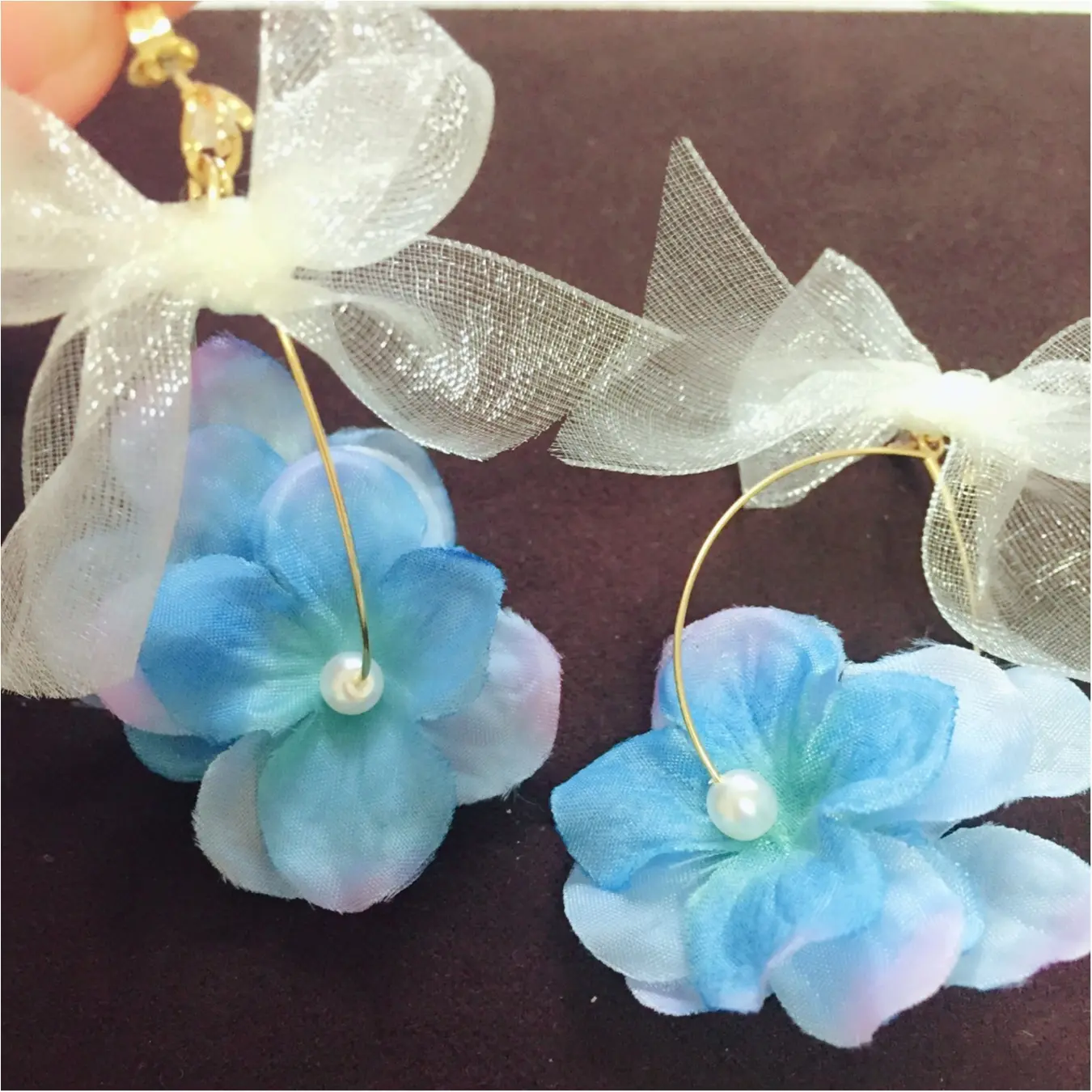 【ハンドメイド】アートフラワーイヤリングで今年っぽさをプラス♩_4