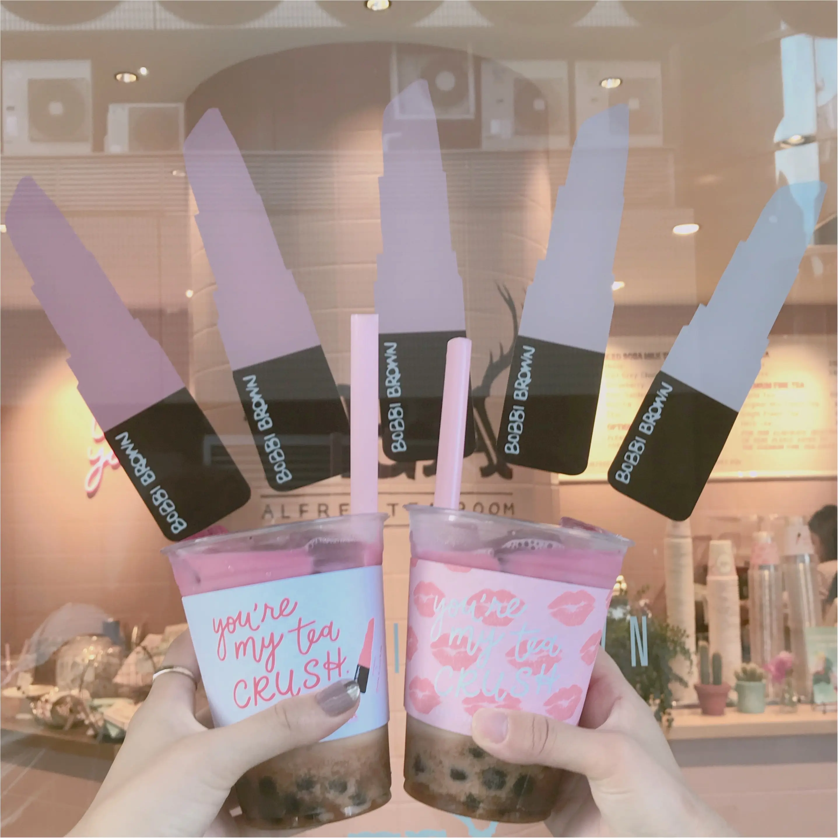 ALFRED TEA ROOM が BOBBI BROWN とコラボ!ピンク好きにはたまらないドリンクです❤︎_4