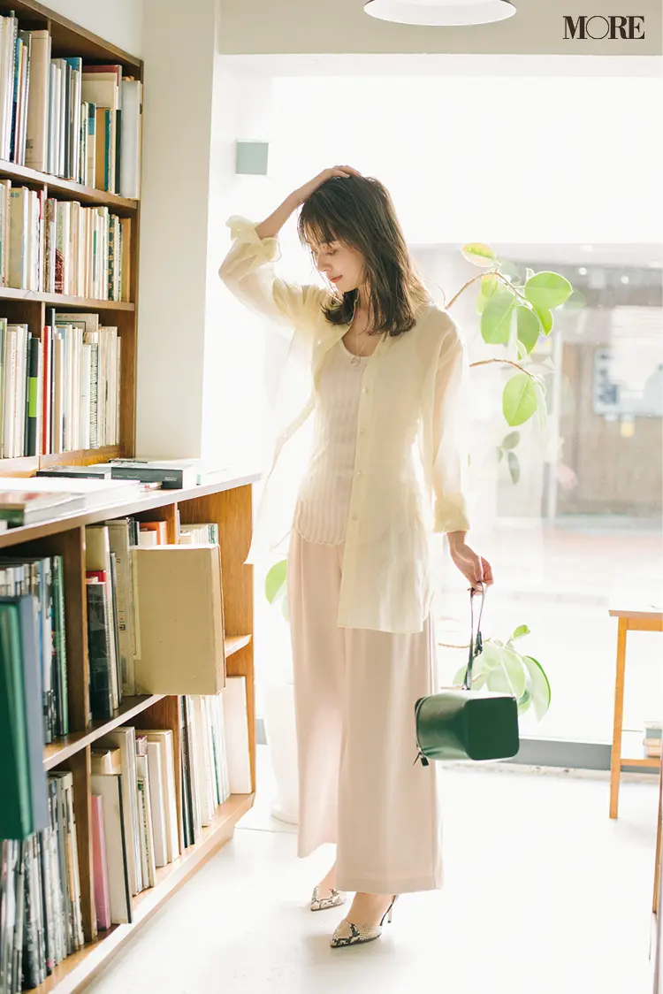 「てろてろパンツ」は今すぐも春も超便利!2月はワンピースとレイヤード、4月は主役に抜擢☆_4