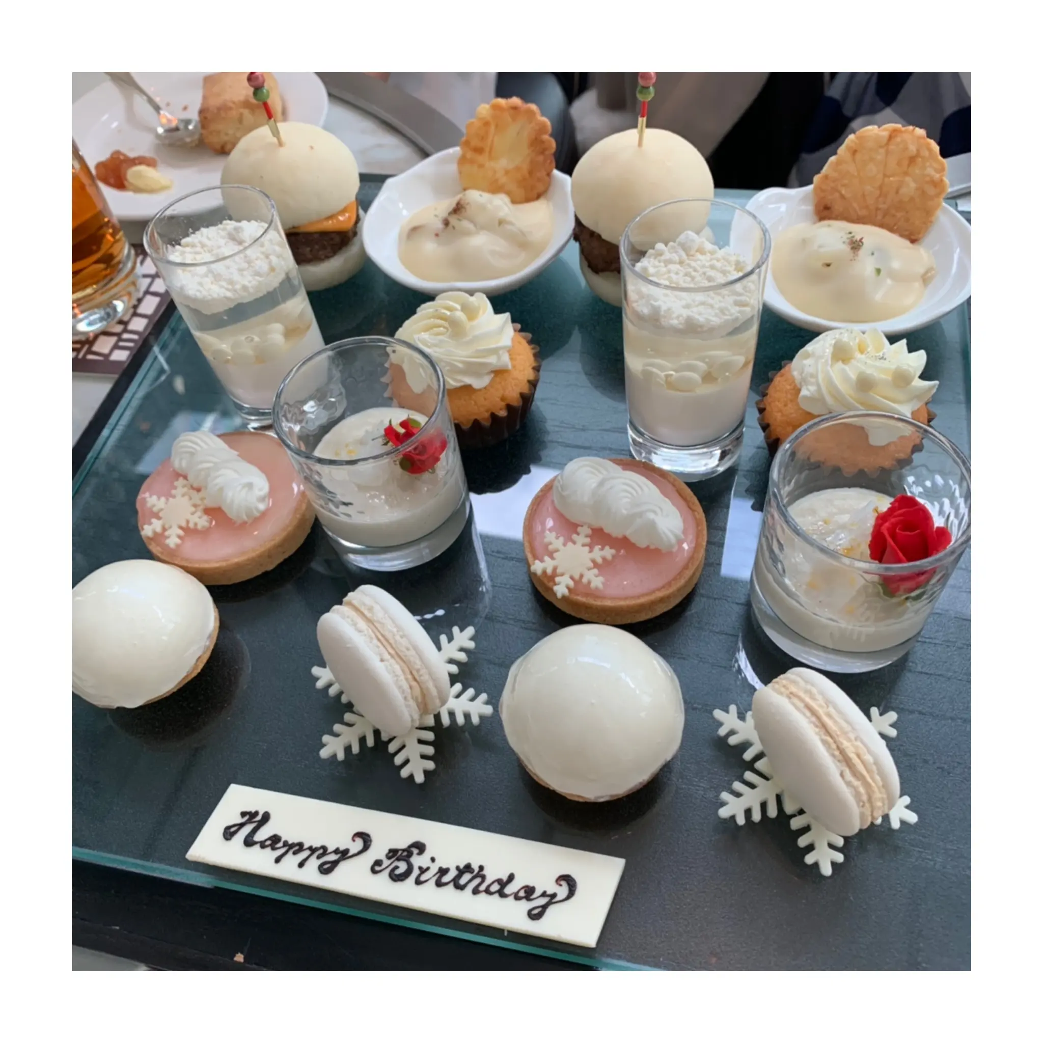《パールをイメージした真っ白なアフタヌーンティー❤️》写真映え◎【コンラッド東京】のアフタヌーンティーに行ってきました☻_7