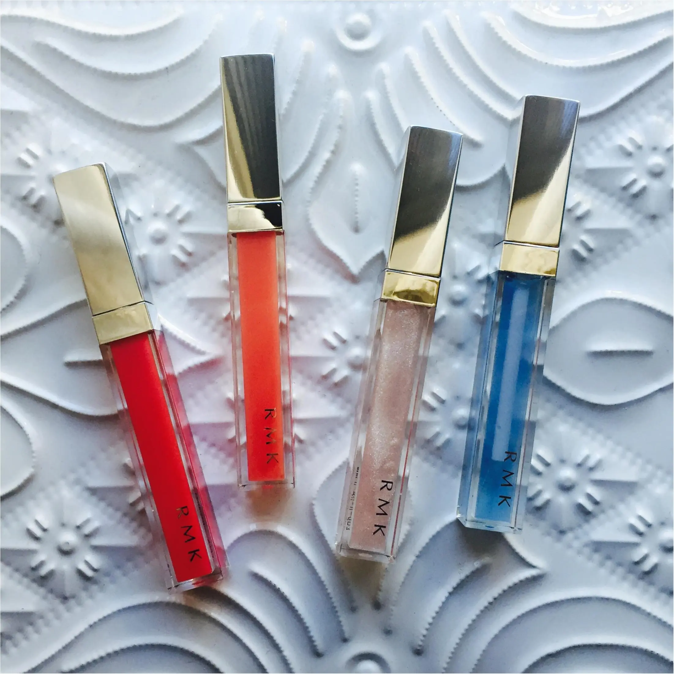 大人女子のポーチに。『RMK』の美人グロスがマストアイテム!_1