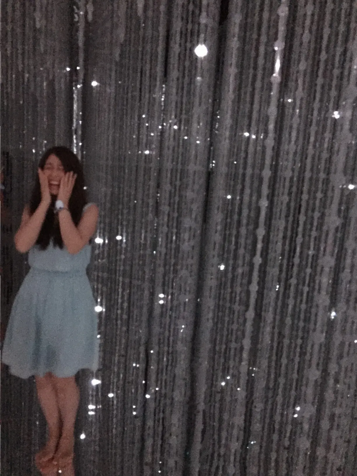 【夏のお出掛けスポット/DMM.プラネッツ Art by teamLab】水に浸かったり仰向けになったりして鑑賞する『デジタルアート』が幻想的✨8/31まで!お台場に急げ♩≪samenyan≫_8