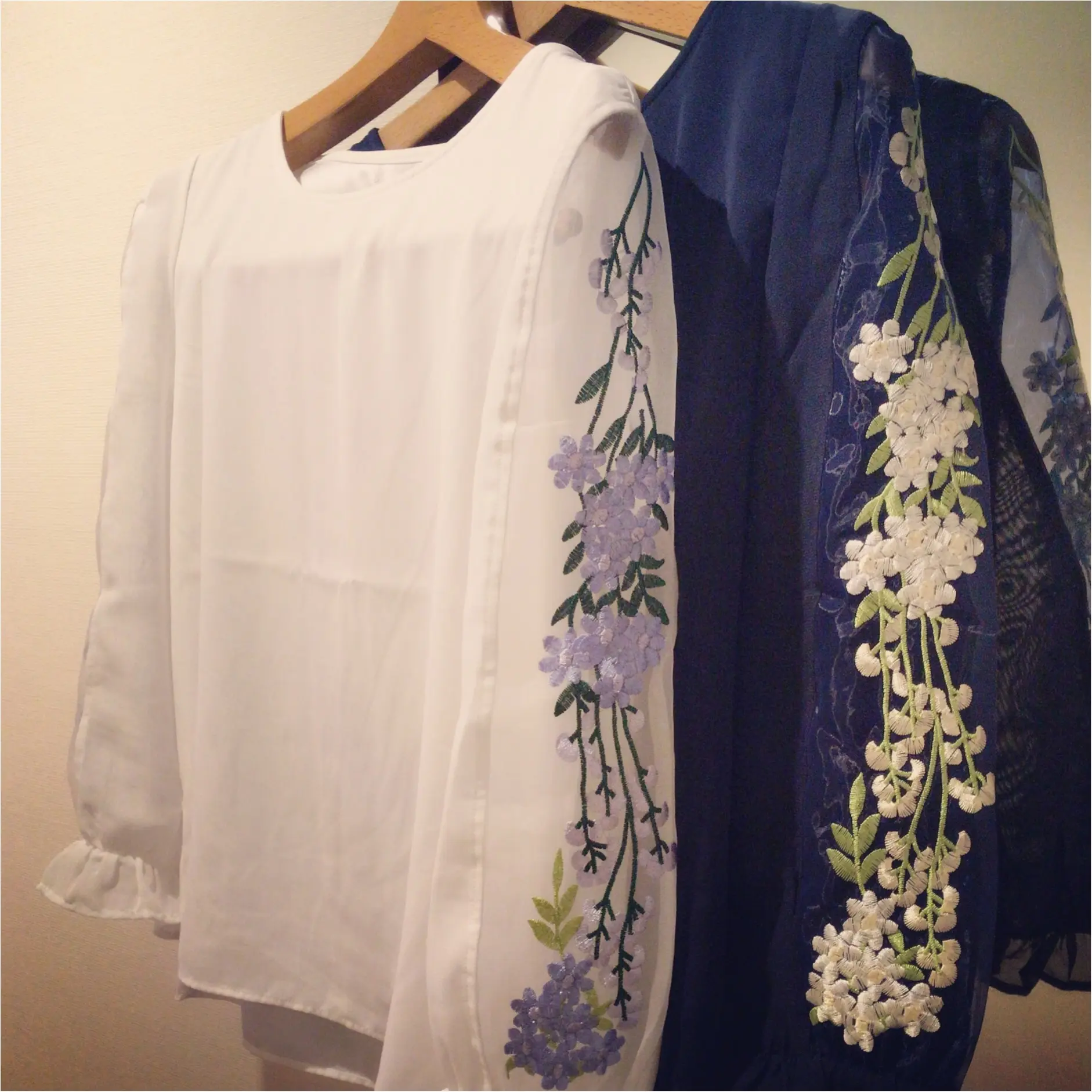 秋も刺繍がアツイ!!tocco closetの刺繍ブラウスが"いいオンナ"かわいい♡_1