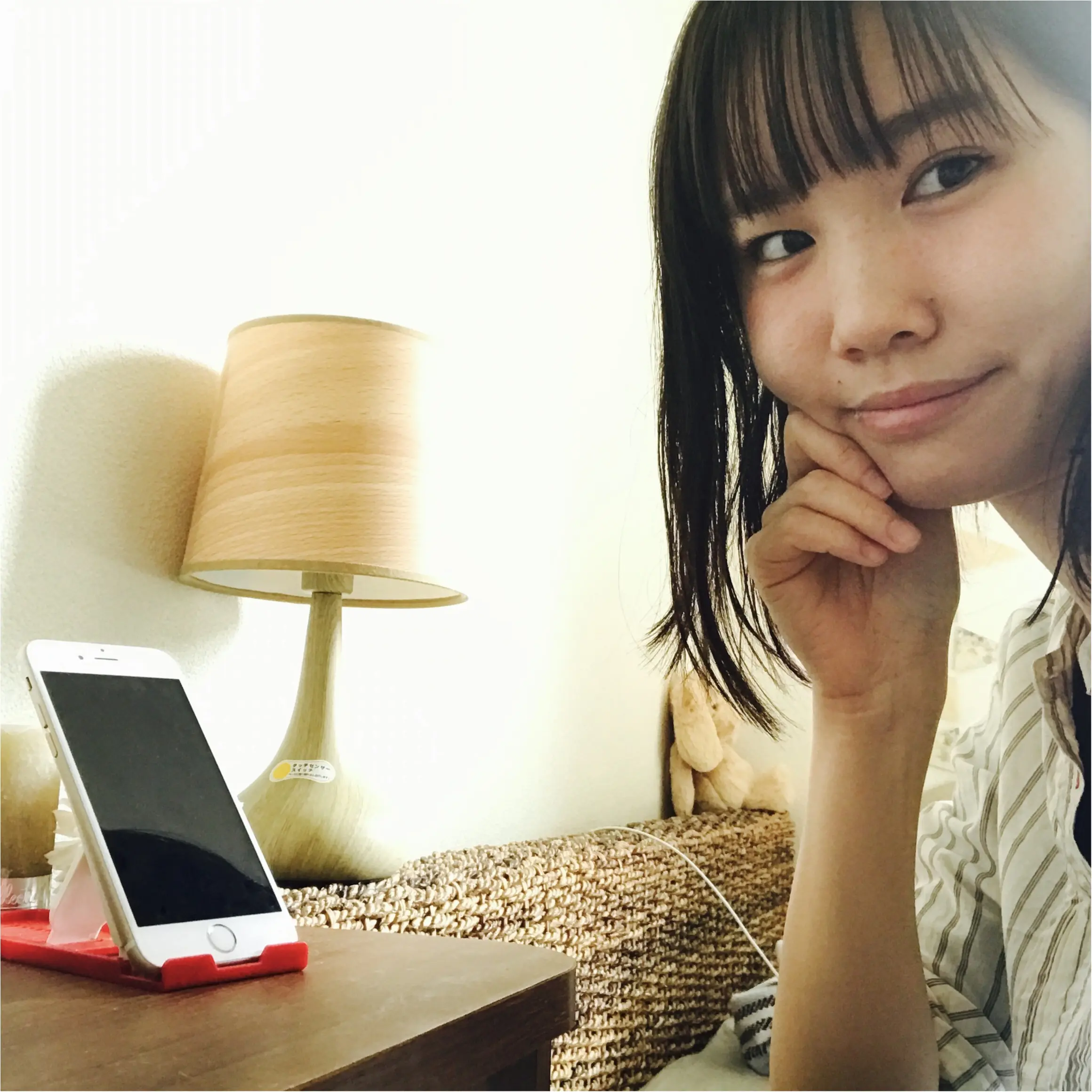 …ஐ 【MORE6月号】キュートすぎる桐谷美玲ちゃんの表紙が目印! 可愛すぎて、日常使いな特別付録のスヌーピースマートフォン用スタンド&ふかふかポーチを見逃すな〜♪ஐ¨_2