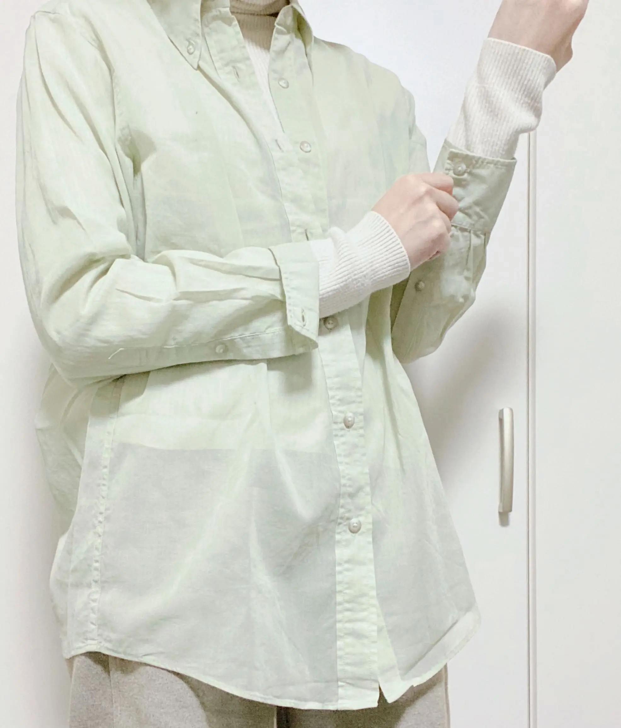 《ユニクロのおすすめアイテム》ボタンダウンシャツ