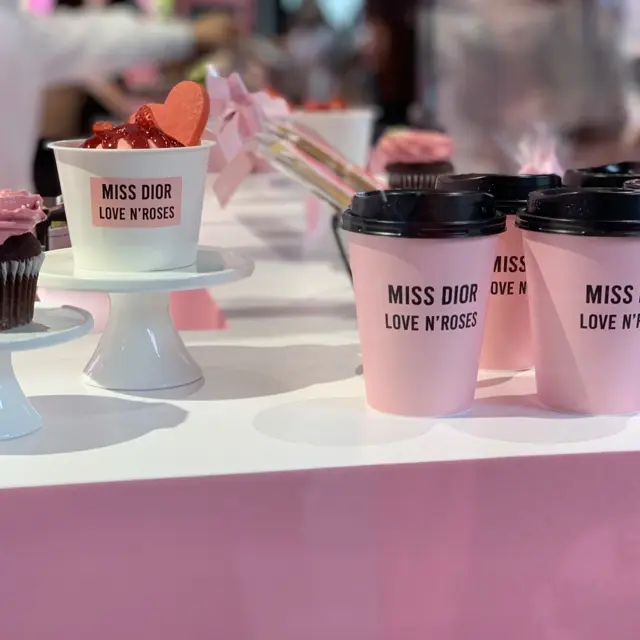 表参道「MISS DIOR LOVE N’ROSES ミス ディオール展覧会」♡_5