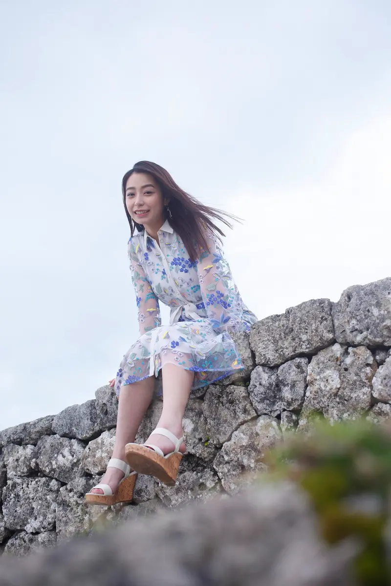 宇垣美里さん初のフォトエッセイ『風をたべる』をチェック♡ 今、最も気になるモア世代女子の全てがここに!【4/16発売】_1