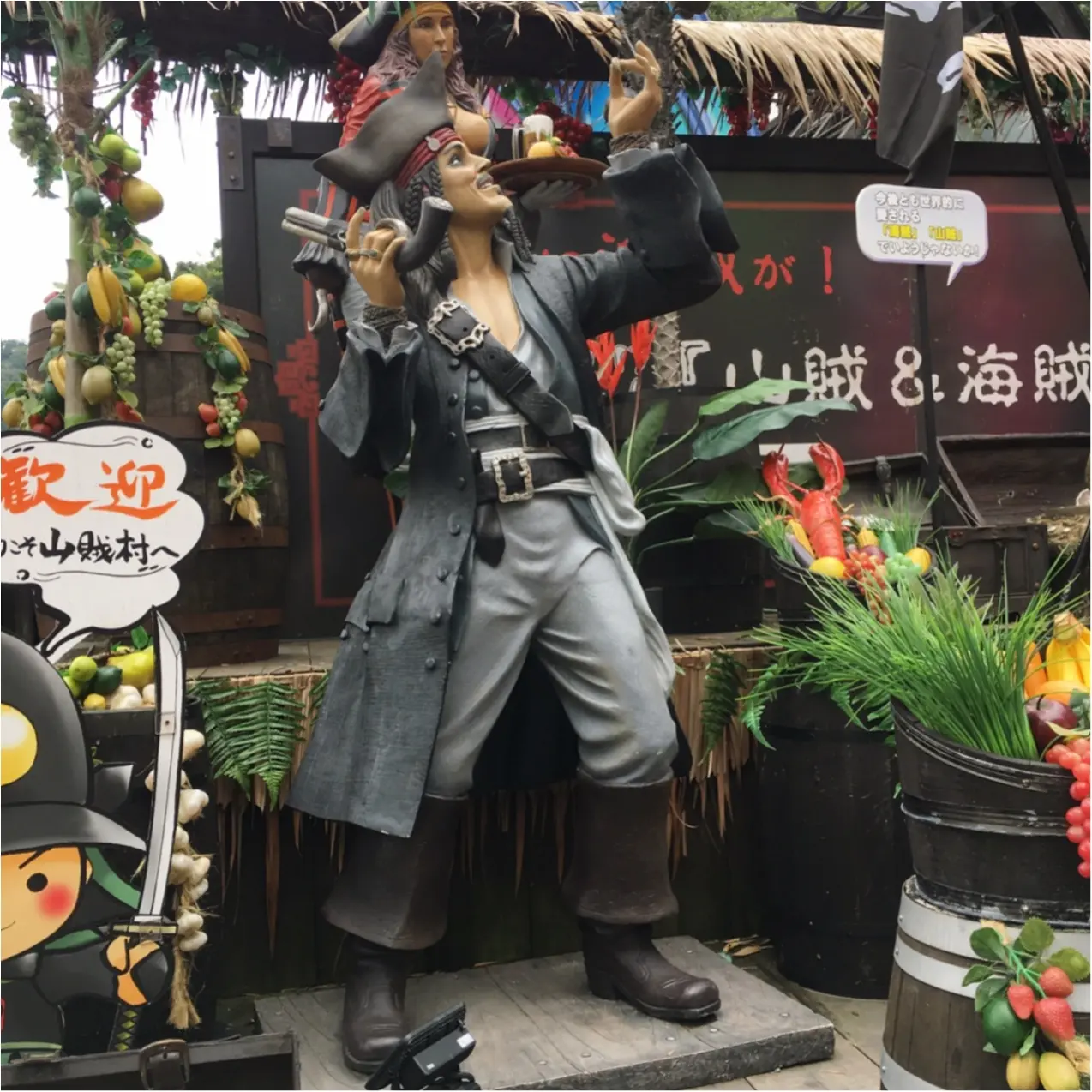 《 山奥にこんなところがあるなんて…!?》毎日がお祭り♡まるでテーマパークのような○○レストランって知ってる? 噂のお店に行ってみました♡_13