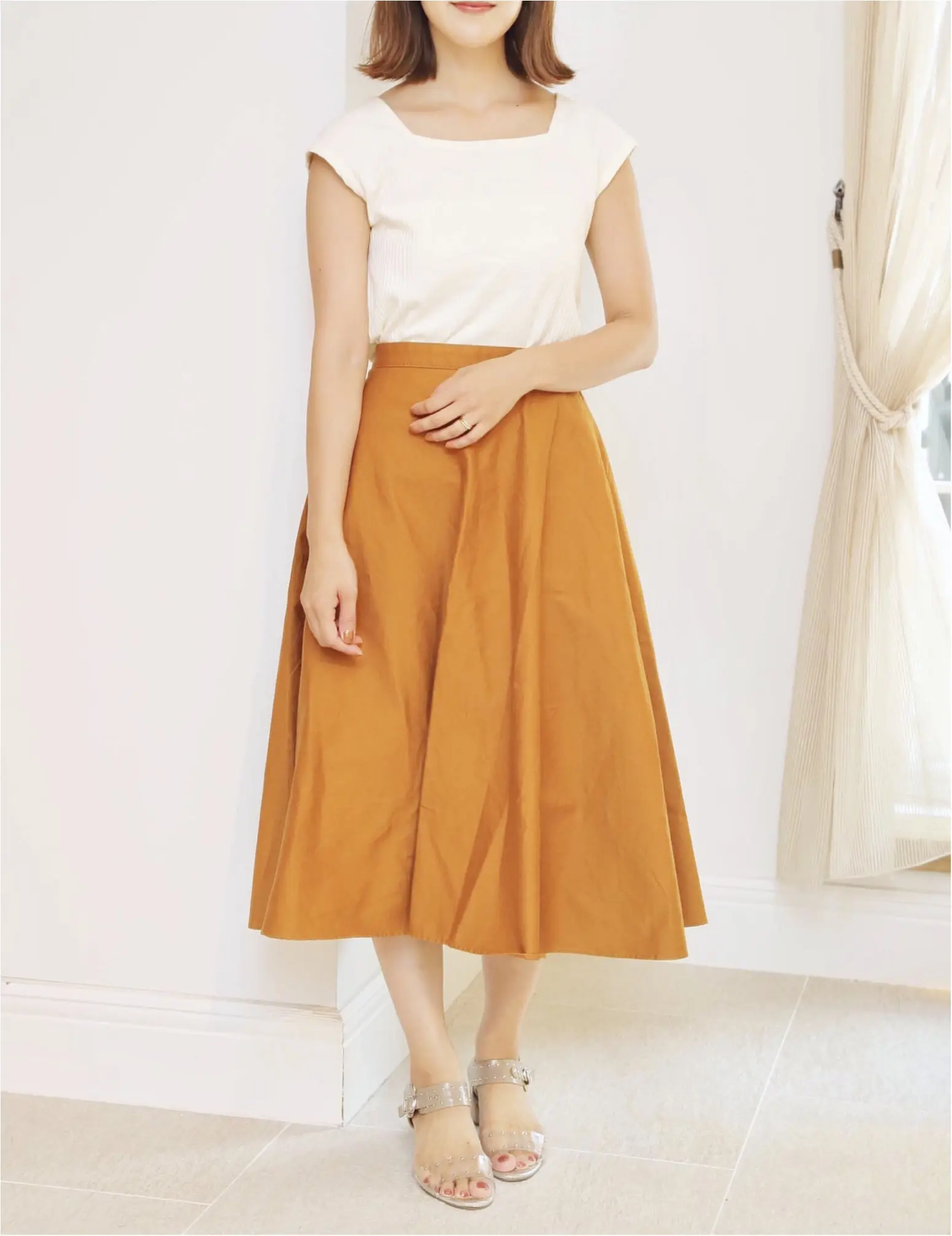 【UNIQLO(ユニクロ)】今日から¥1000オフなんて買うしかない!《サーキュラースカート》が美シルエットで素敵すぎる❤️_3