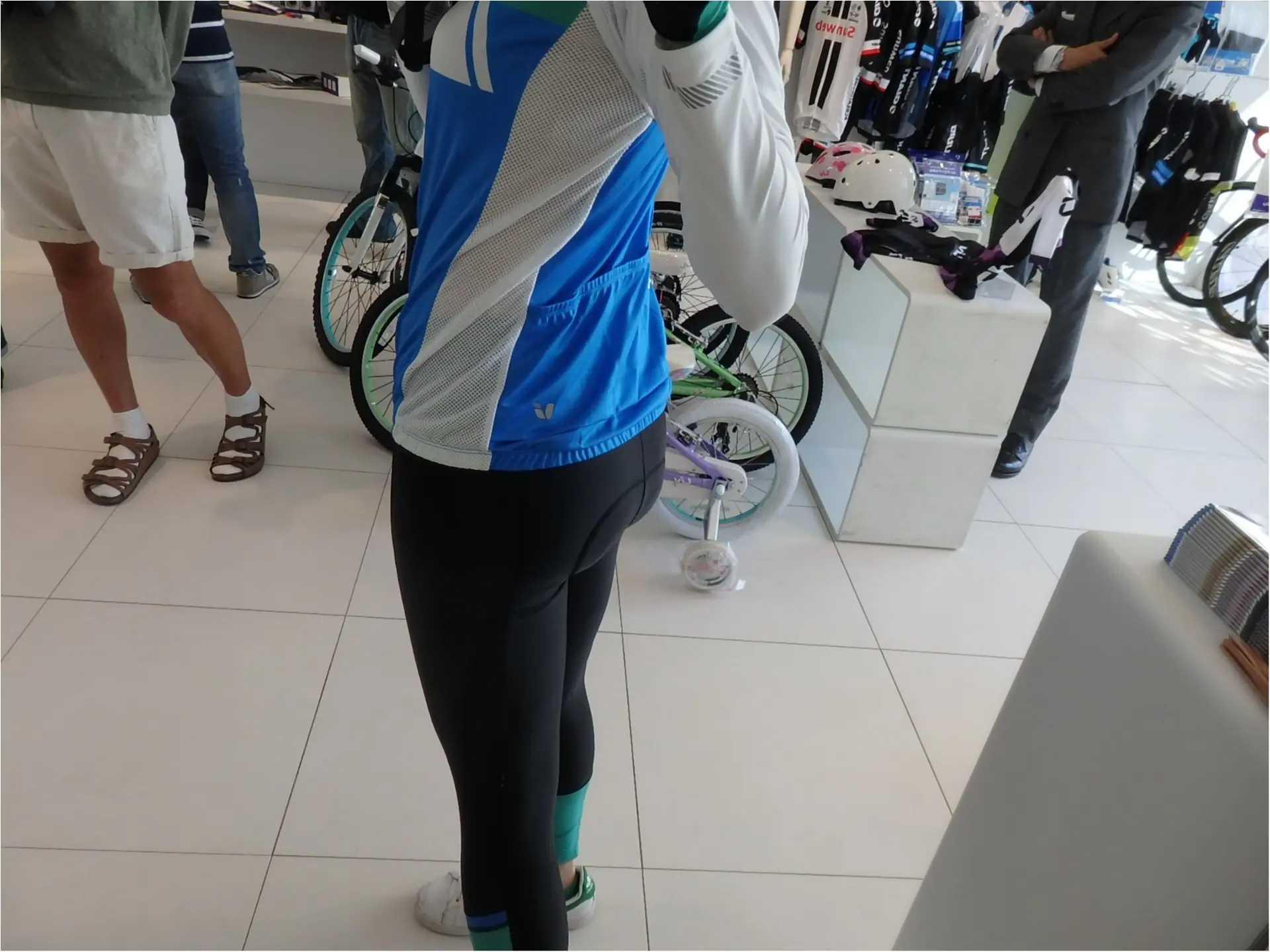 世界初の女性向け自転車ブランド"Liv"でわくわくのウエア合わせ 【#モアチャレ あかね】_8