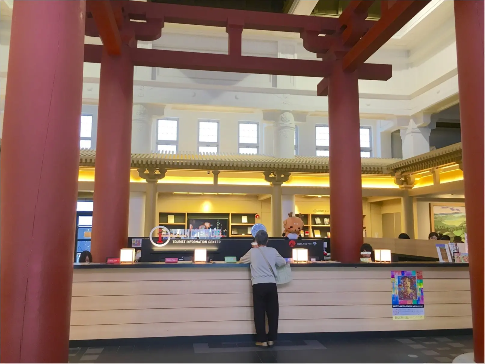 〖ご当地MORE〗奈良駅のスタバは旧〇〇!レトロ感もあって雰囲気最高♪奈良観光の時はチェックすべし★_4