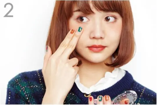すっきり愛され顔になる秘密はコレ!村田倫子ちゃんの「小顔テク」を大公開【前編】_3
