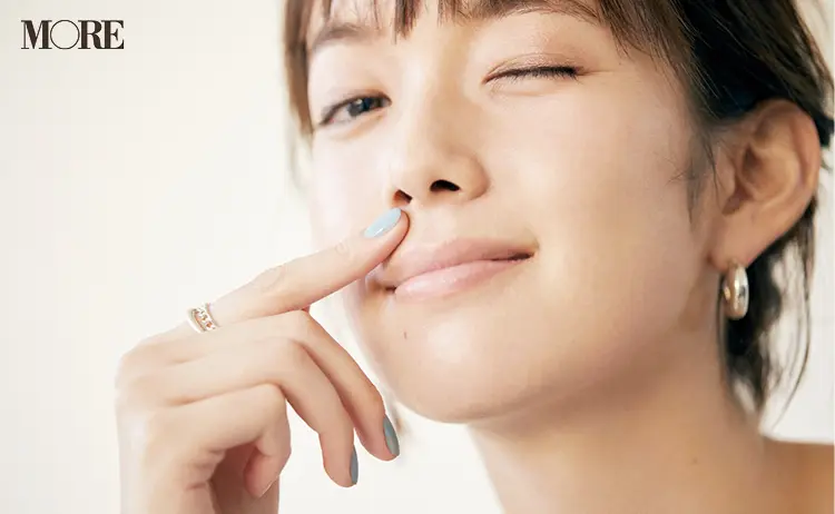 佐藤栞里&内田理央も目からウロコのメイク講座。「リップの濃淡2色塗り」や「黄色いコンシーラー」など、大人のキレイを高めるテク4選_6