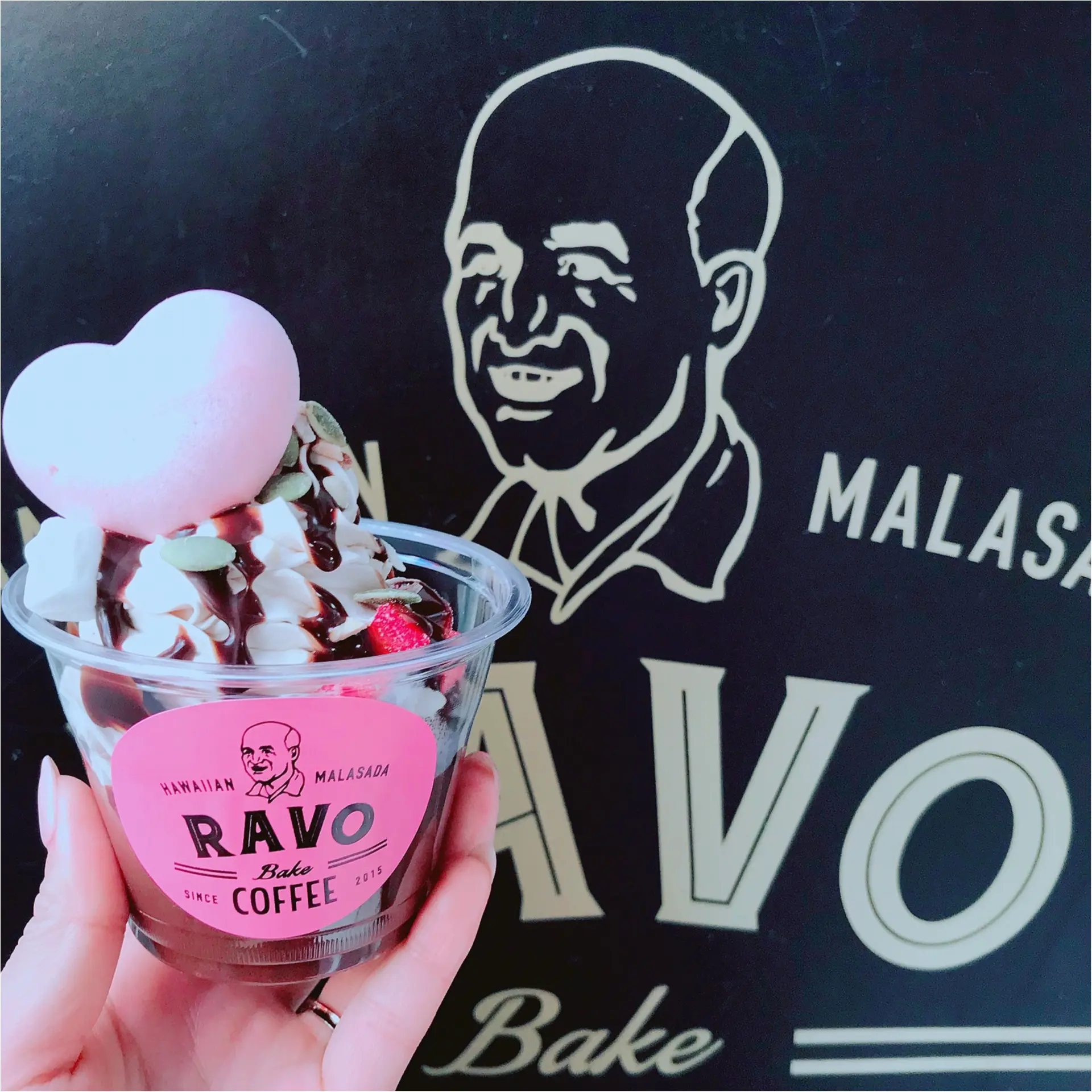 ★お洒落なマラサダに一目惚れ!神戸のお洒落エリアにあるスタンド『RAVO BAKE COFFEE』が素敵★_3