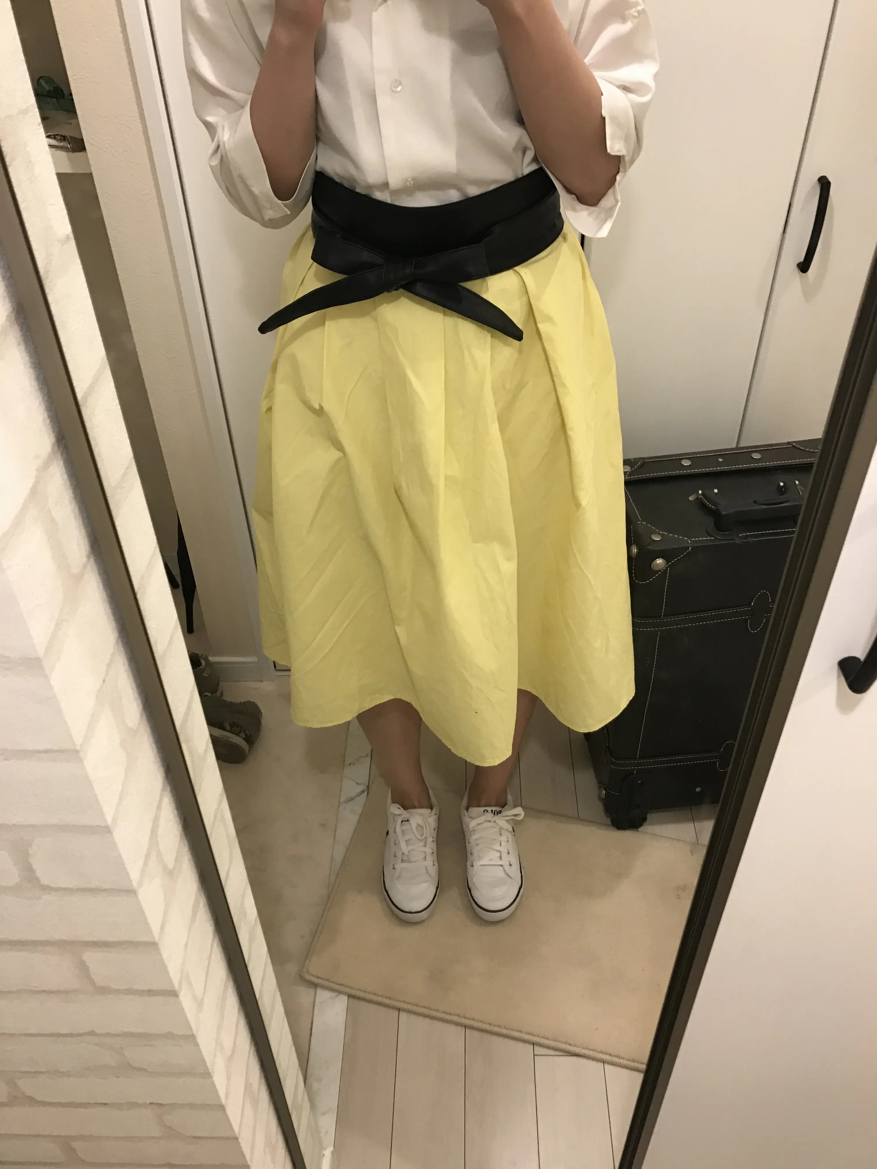 guのカラースカートでトレンドも着痩せも叶えるプチプラコーディネート♡_4
