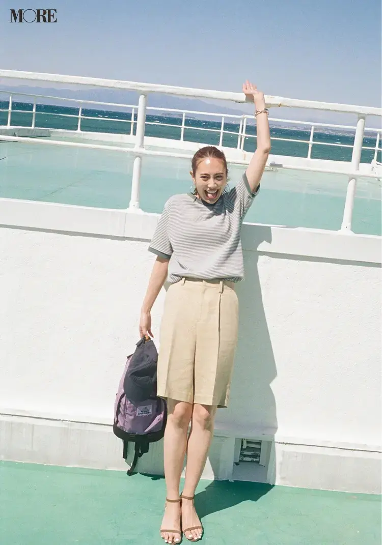 【夏のボーダーコーデ】気になるハーフパンツの相棒には細めのボーダーのTシャツを