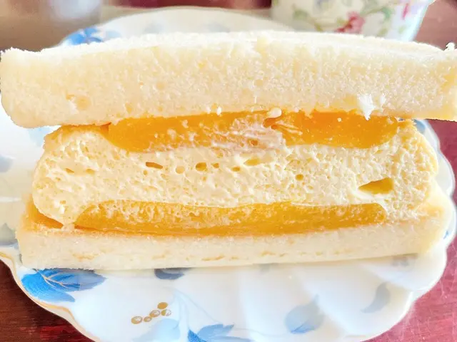 【コンビニスイーツ】セブンイレブンからマンゴースイーツが登場!_2
