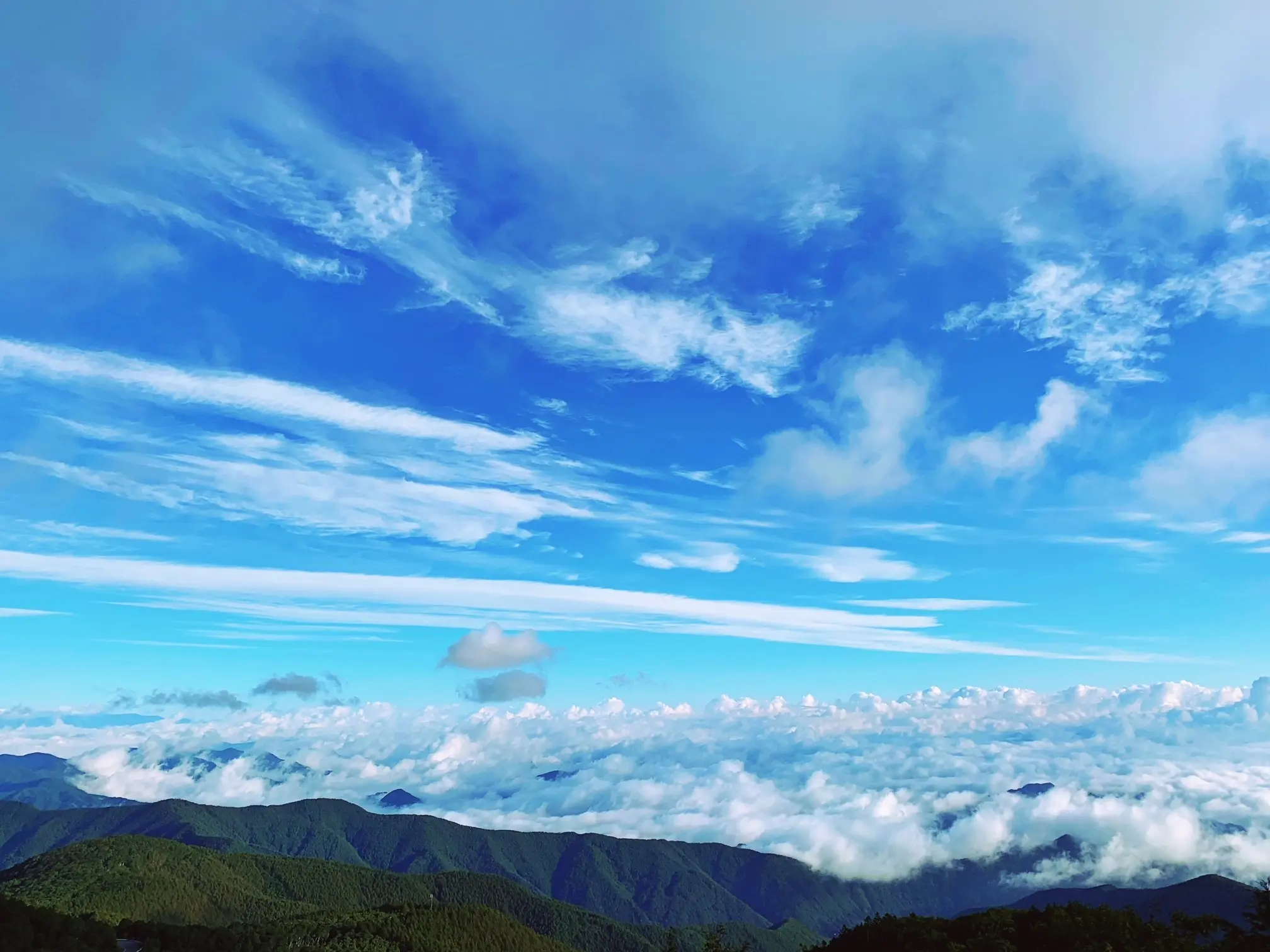 【絶景宿】星空だけじゃない!朝には《雲海ツアー》に行けちゃう標高2000mの宿♡_5
