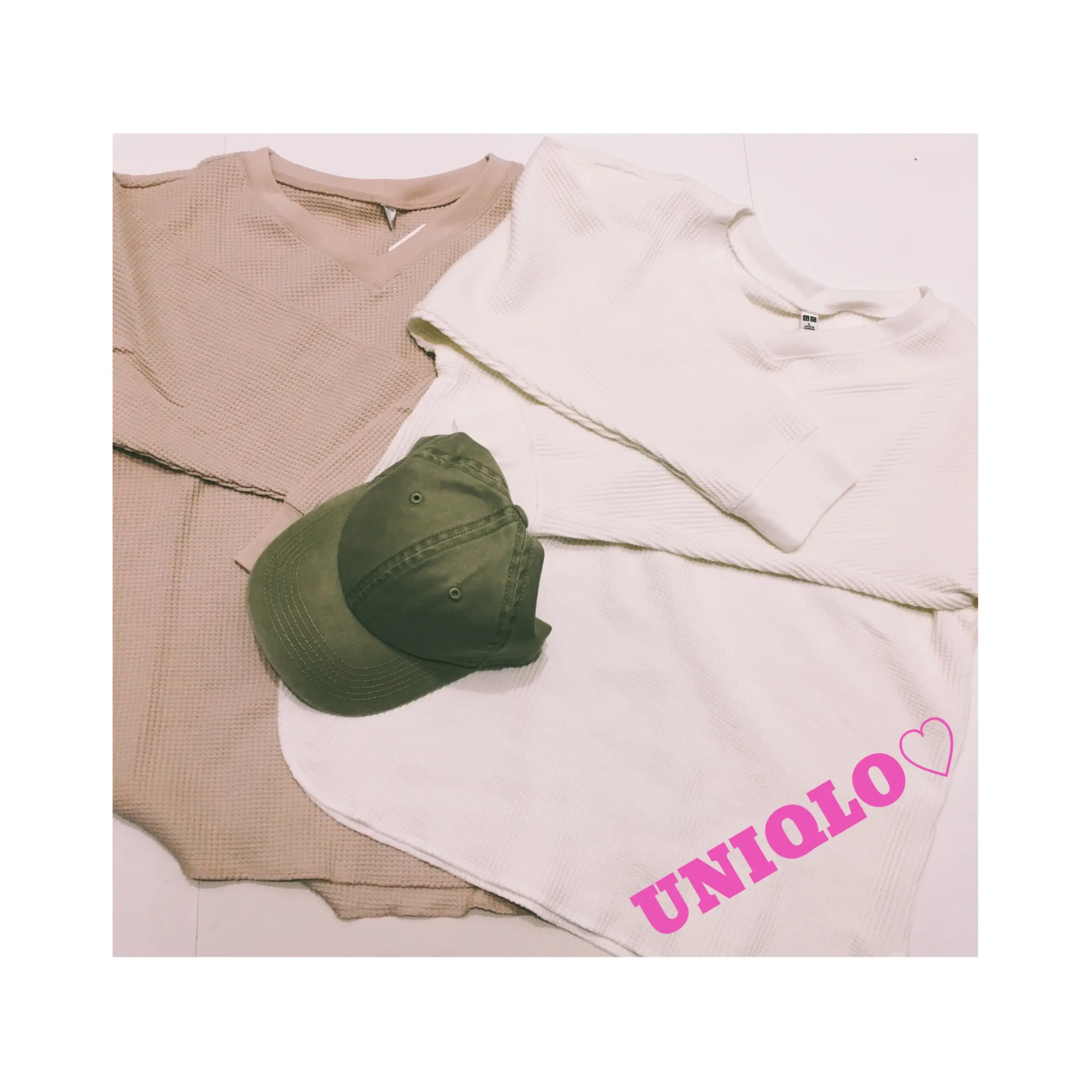 《2/8までの期間限定価格¥1,290+税★》思わずイロチ買い!【UNIQLO】のワッフルVネックTが優秀です❤️_1