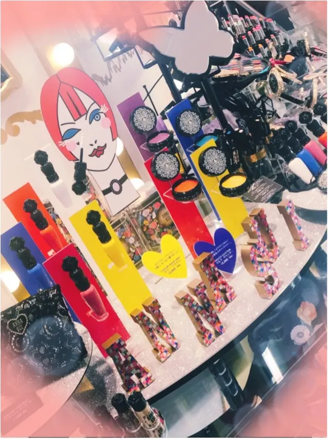 【2018年夏コスメ】カチャカチャしない!上向きまつ毛が簡単に手に入る!「アナ スイ(ANNA SUI)」からプチプラで超優秀なビューラーが新登場♡_1