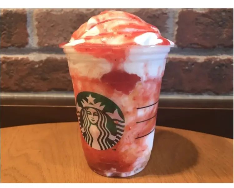 【FOOD】今年の苺はどう楽しむ♡?私はフルーツミックスフラペチーノ♡_2