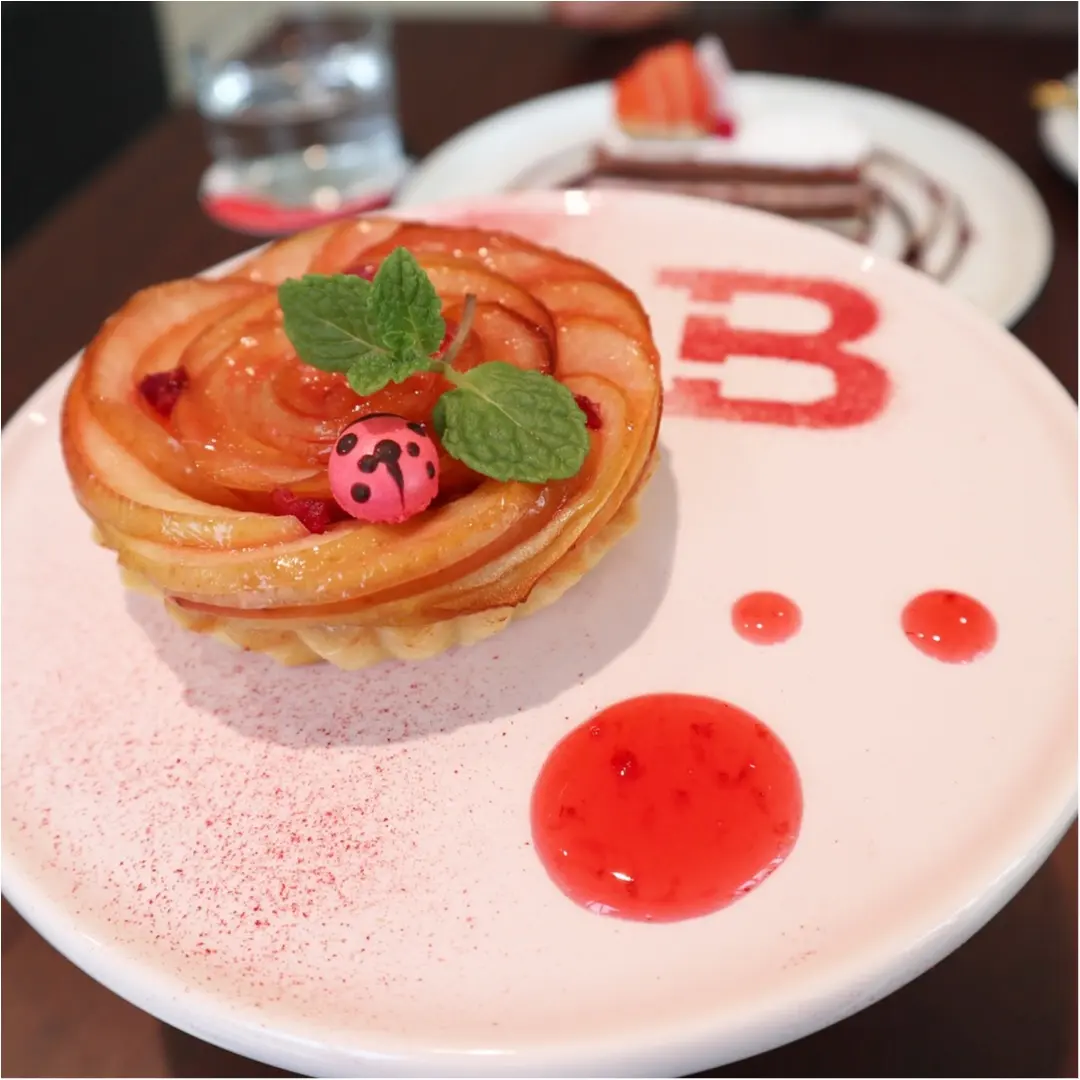 スイス風の店内が可愛いっ♡冬季限定【BALLY CAFE】に行ってきました!_6