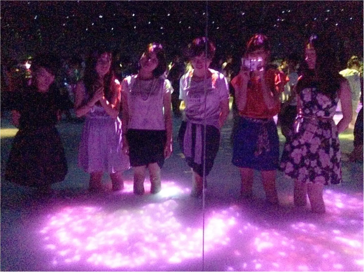 【夏のお出掛けスポット/DMM.プラネッツ Art by teamLab】水に浸かったり仰向けになったりして鑑賞する『デジタルアート』が幻想的✨8/31まで!お台場に急げ♩≪samenyan≫_17