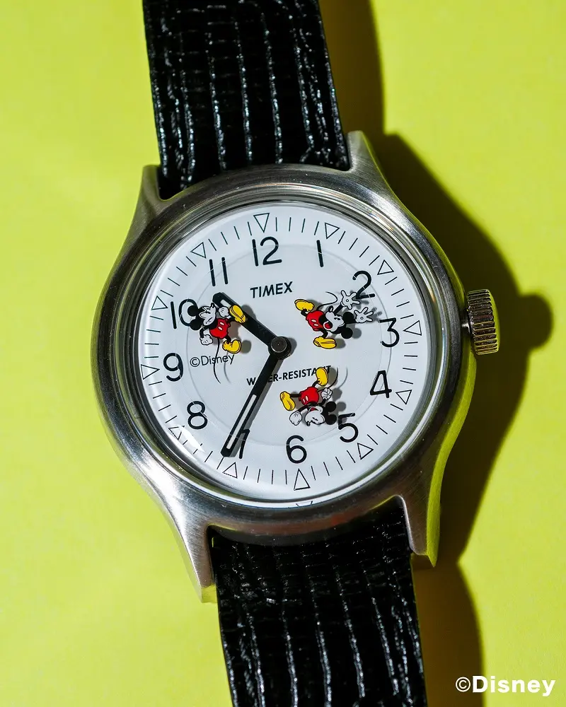 ミッキーがくるくる回る Timex Beams Boy のディズニーデザイン時計に注目です ファッション コーディネート 代 Daily More