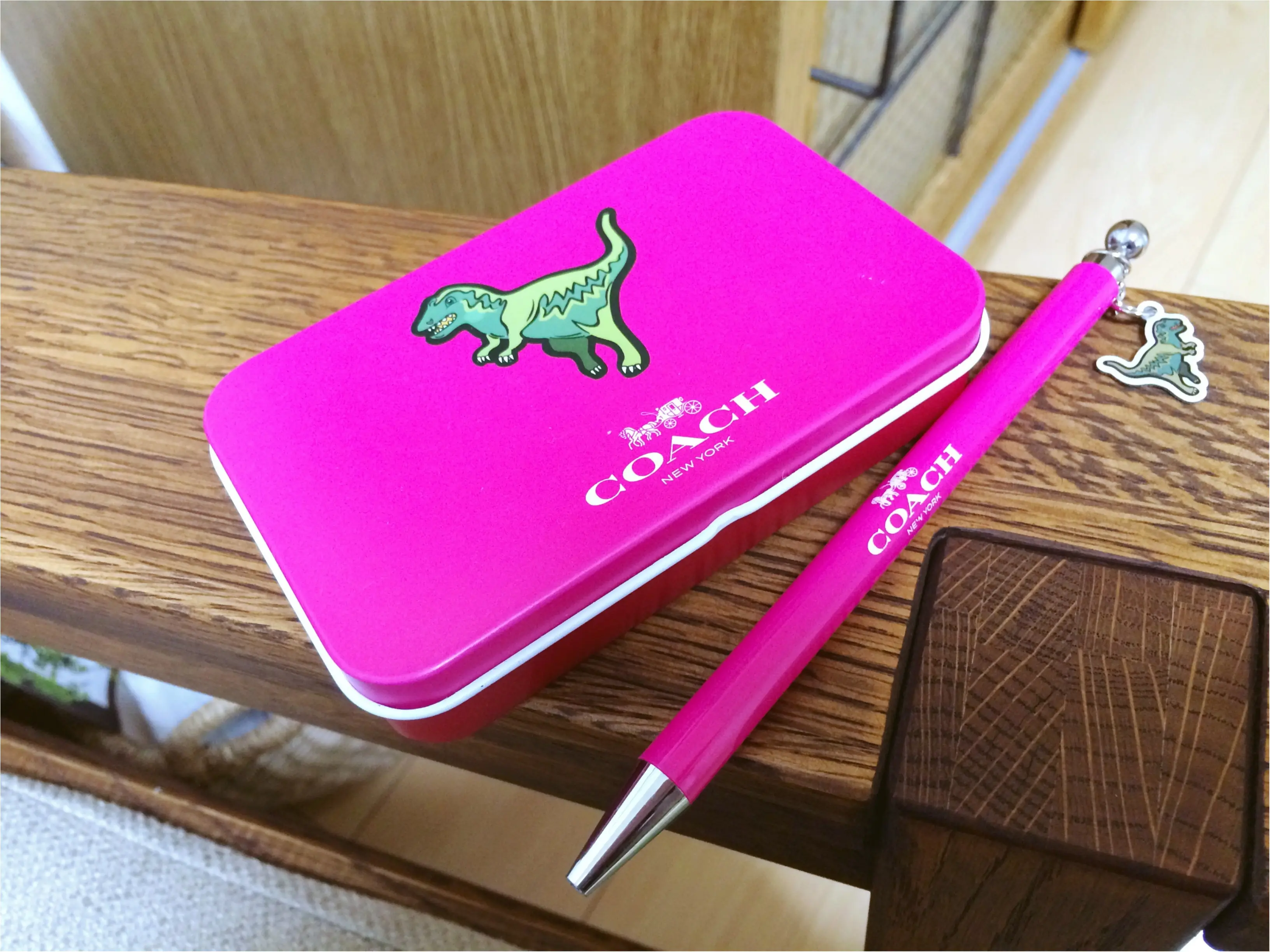 《MORE12月号付録》COACHの目を惹く、ステーショナリー【会社デスク活用法!♡】_2