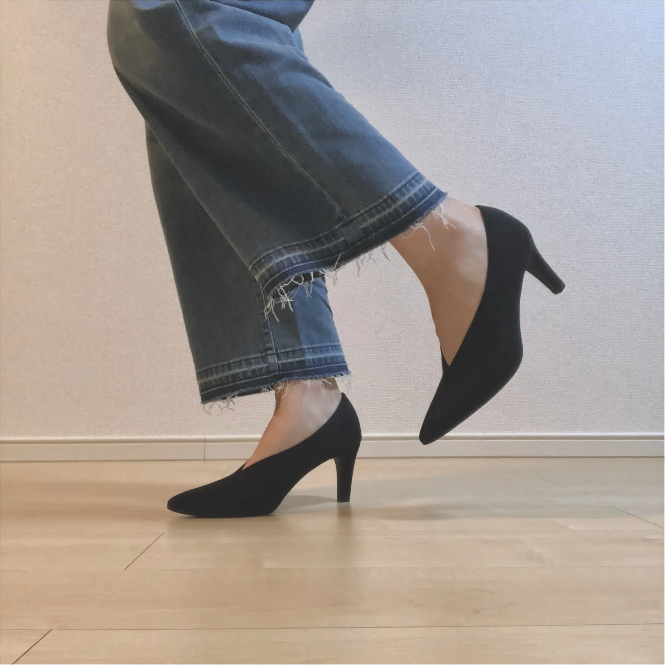 【GU】スタイルアップ◎なVカットパンプスが2490円!大人っぽく着こなしたい時に♡♡_4