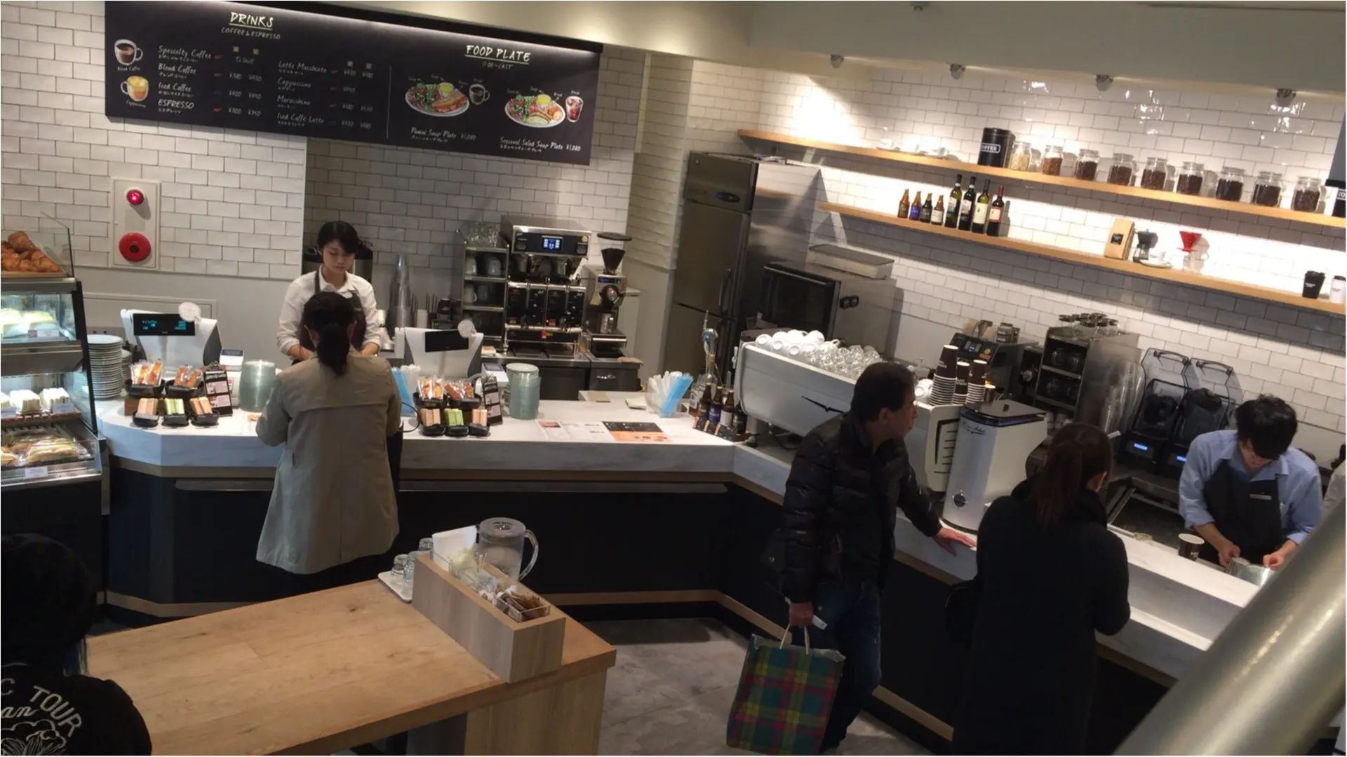 渋谷で電源カフェを探すなら?リニューアルした◯◯カフェが居心地最高♪♪ _3