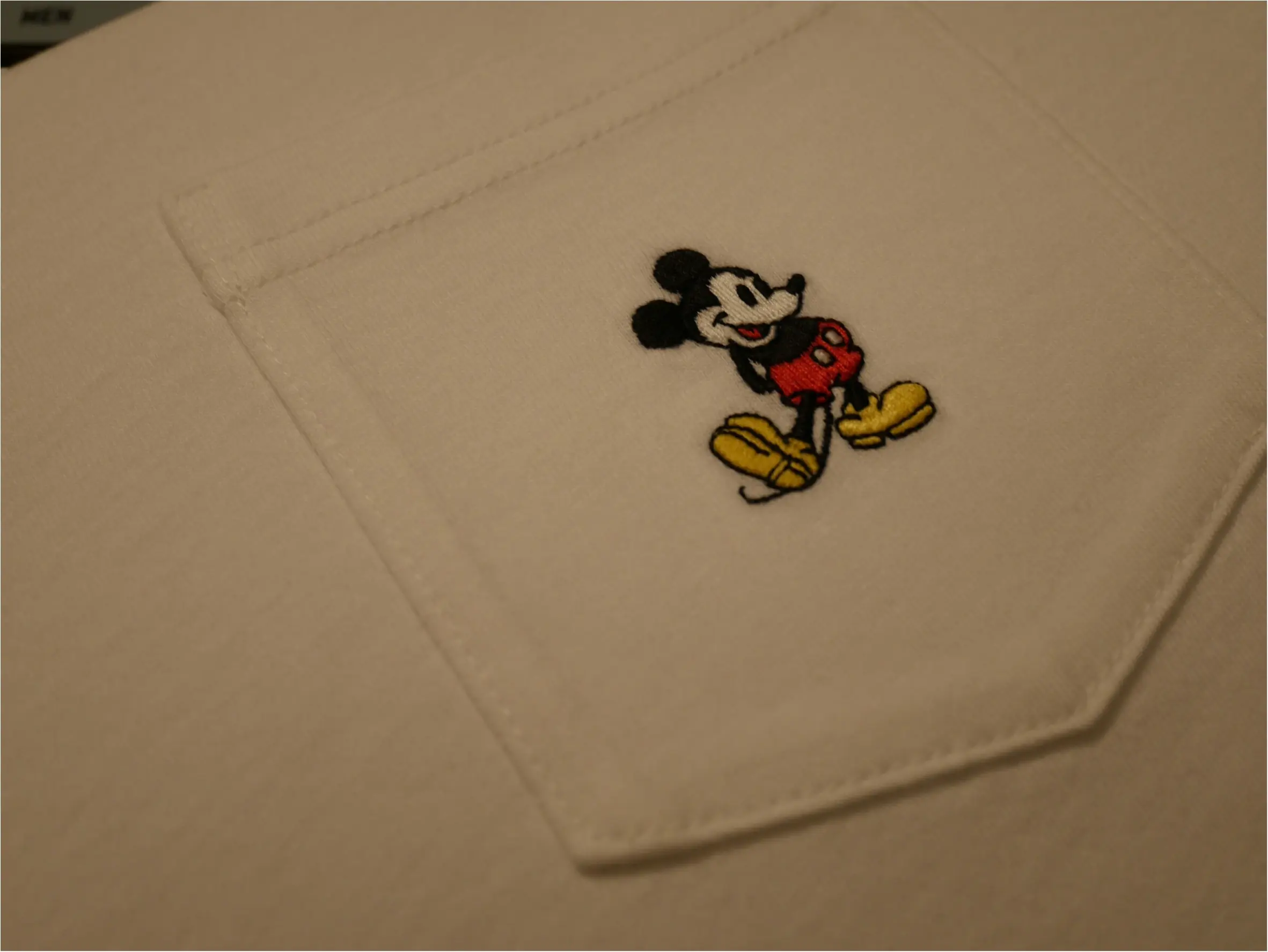 「ユニジョはメンズ服もチェックする」パックTが今年はミッキーマウスとコラボしたらしい!_2