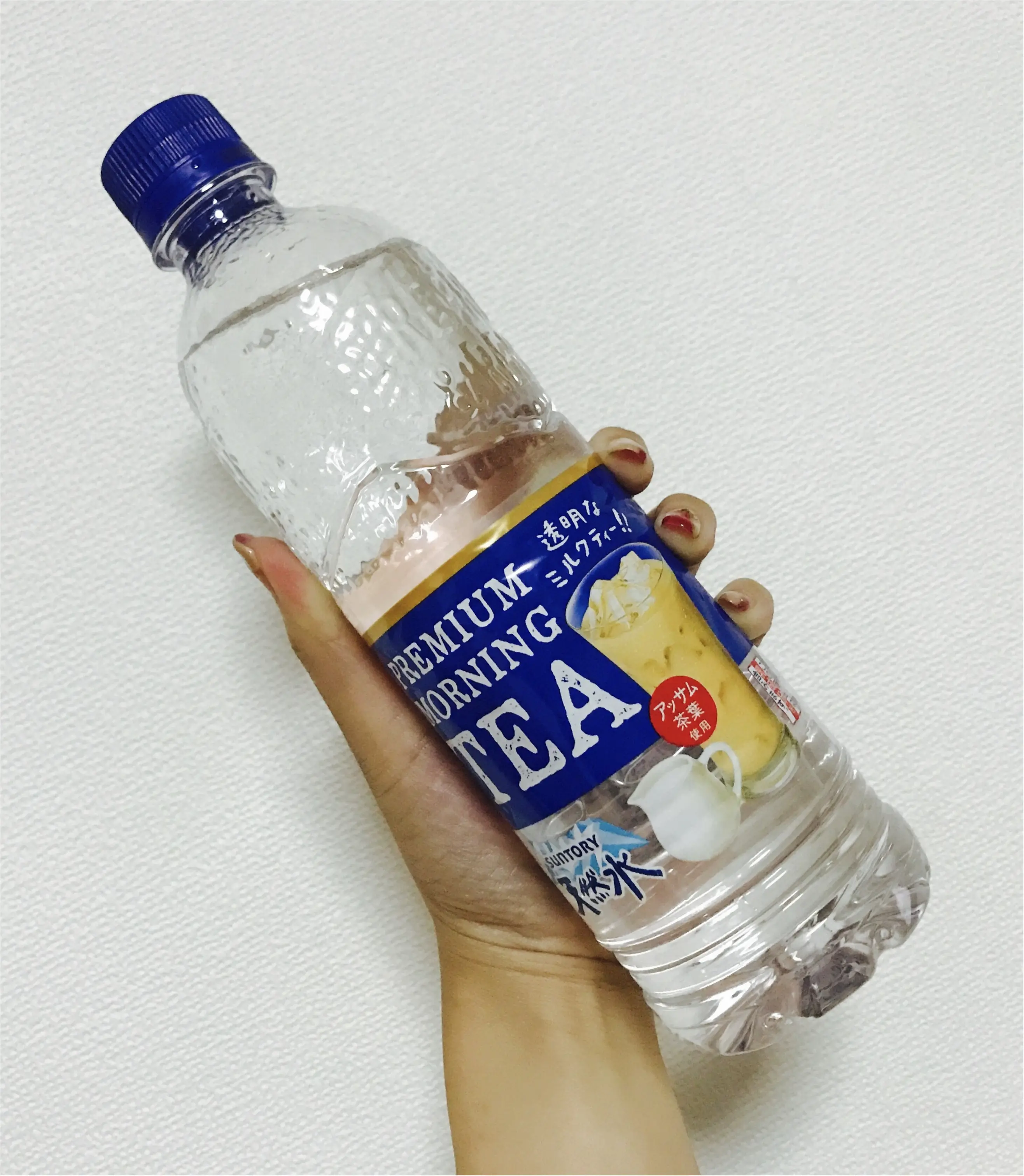 【透明ドリンク】ついにミルクティーまで透明に!!SUNTORYから新発売★_1