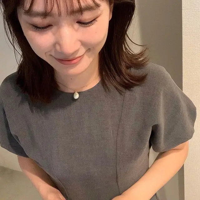 Premiumインフルエンサーズのインスタ拝見!アパレル関係のsayakoさんは、『gray』のパールネックレスがお気に入り_1