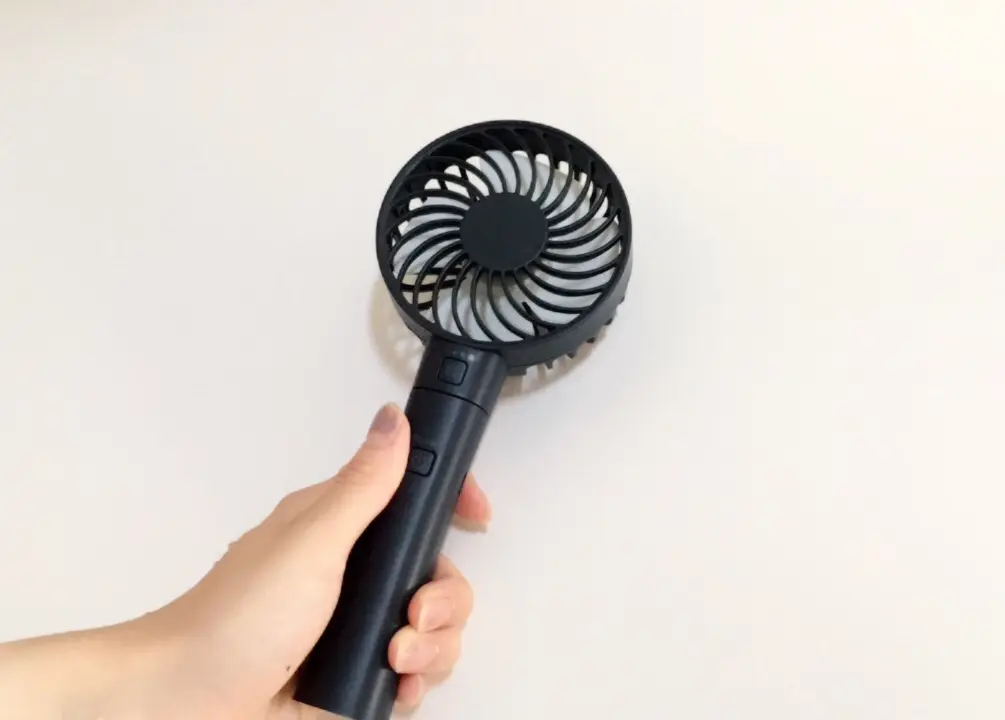 スマホの充電もできちゃう!とても便利な《ハンディファン》はこれ♡_1