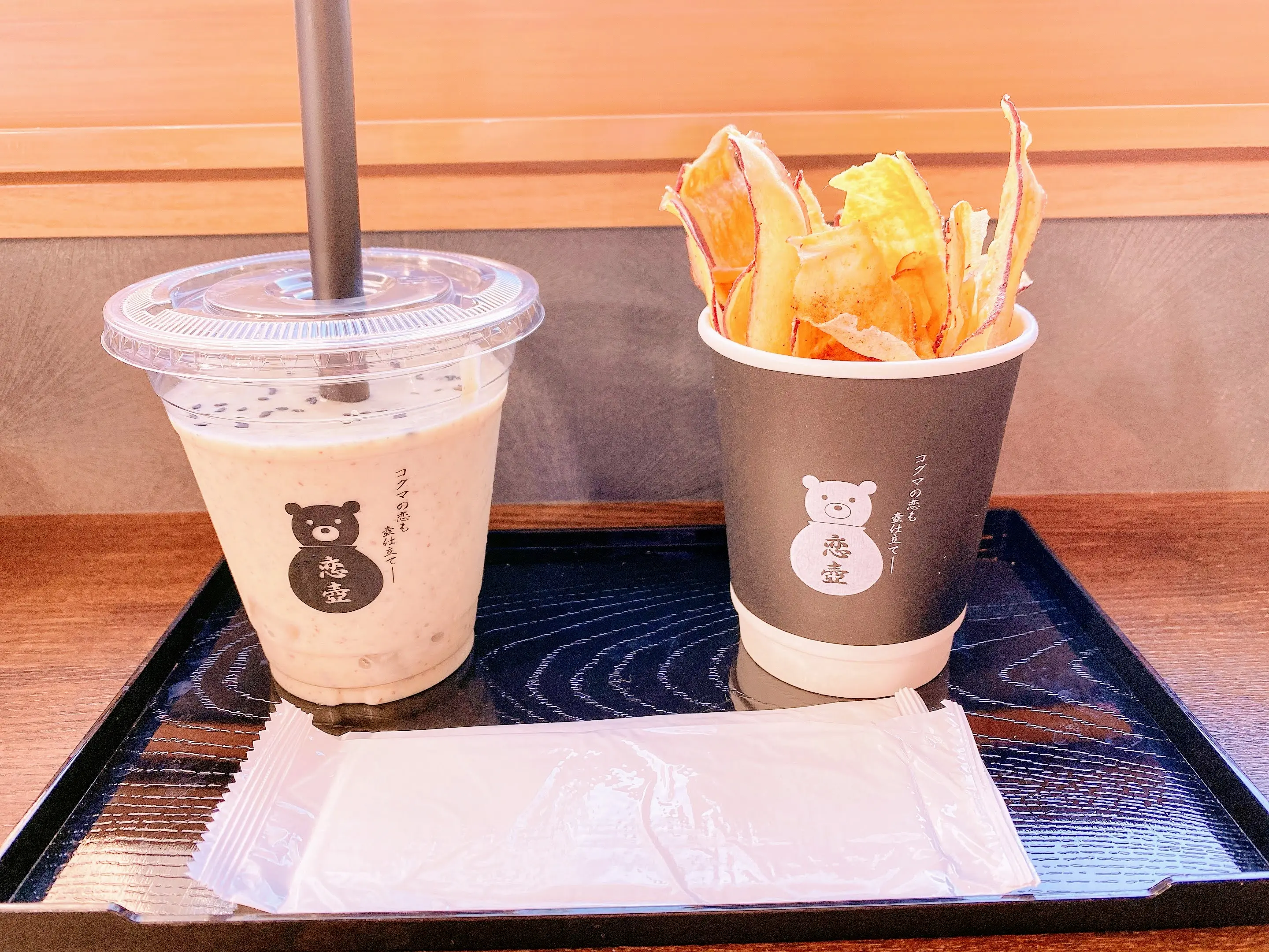 壺いもラテとチップス