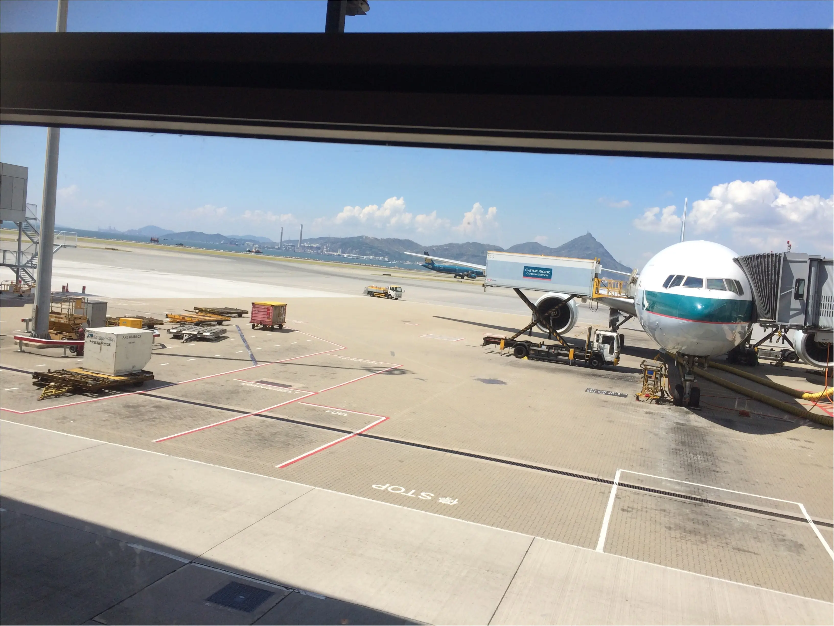 ★around27の私達だから。たまにはプチ贅沢な旅がしたい!そんな方にオススメする、空港ラウンジ遊び★_1
